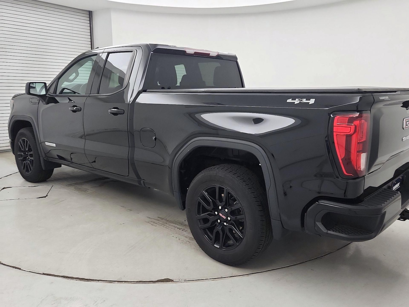 2023 GMC Sierra 1500 Elevation - Photo 7