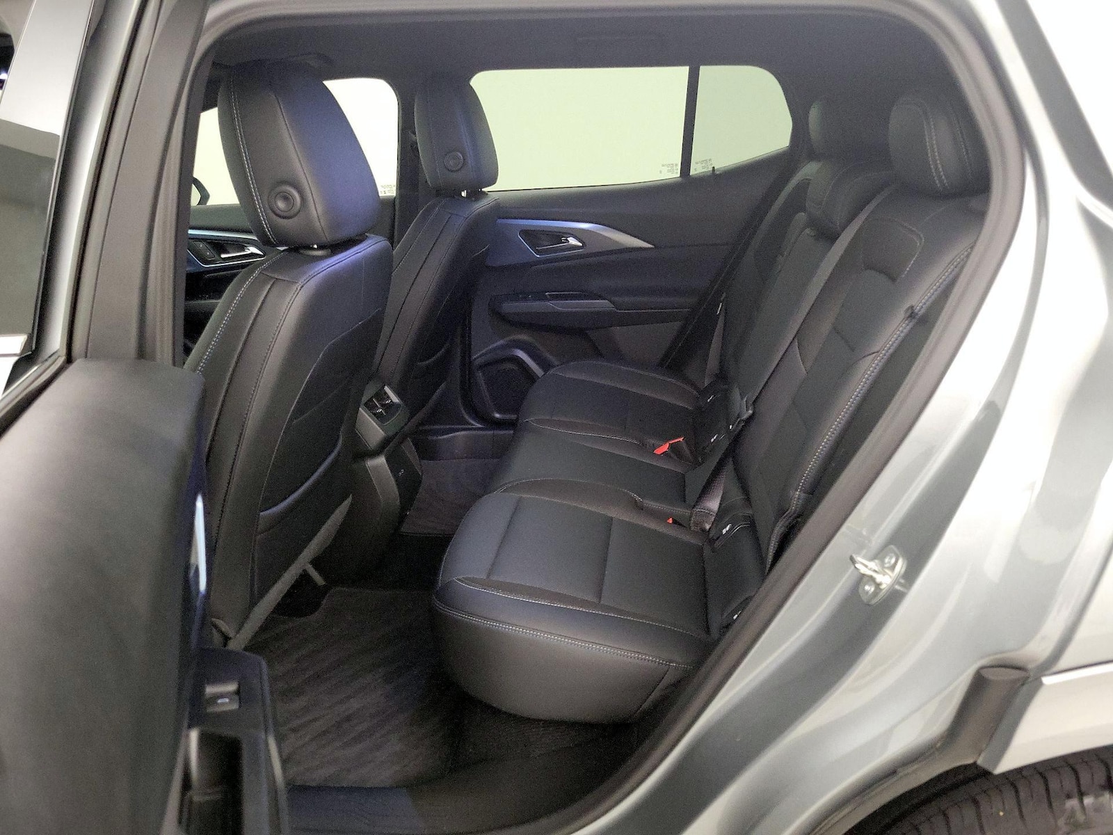 2024 Chevrolet Equinox EV LT - Photo 20