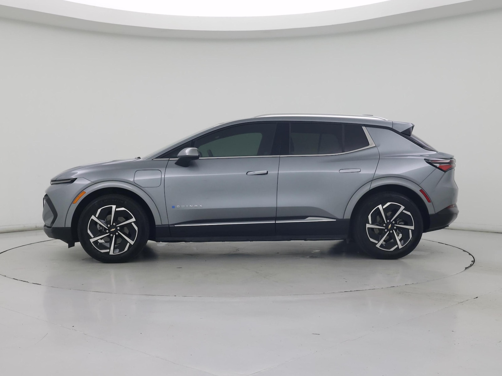 2024 Chevrolet Equinox EV LT - Photo 4