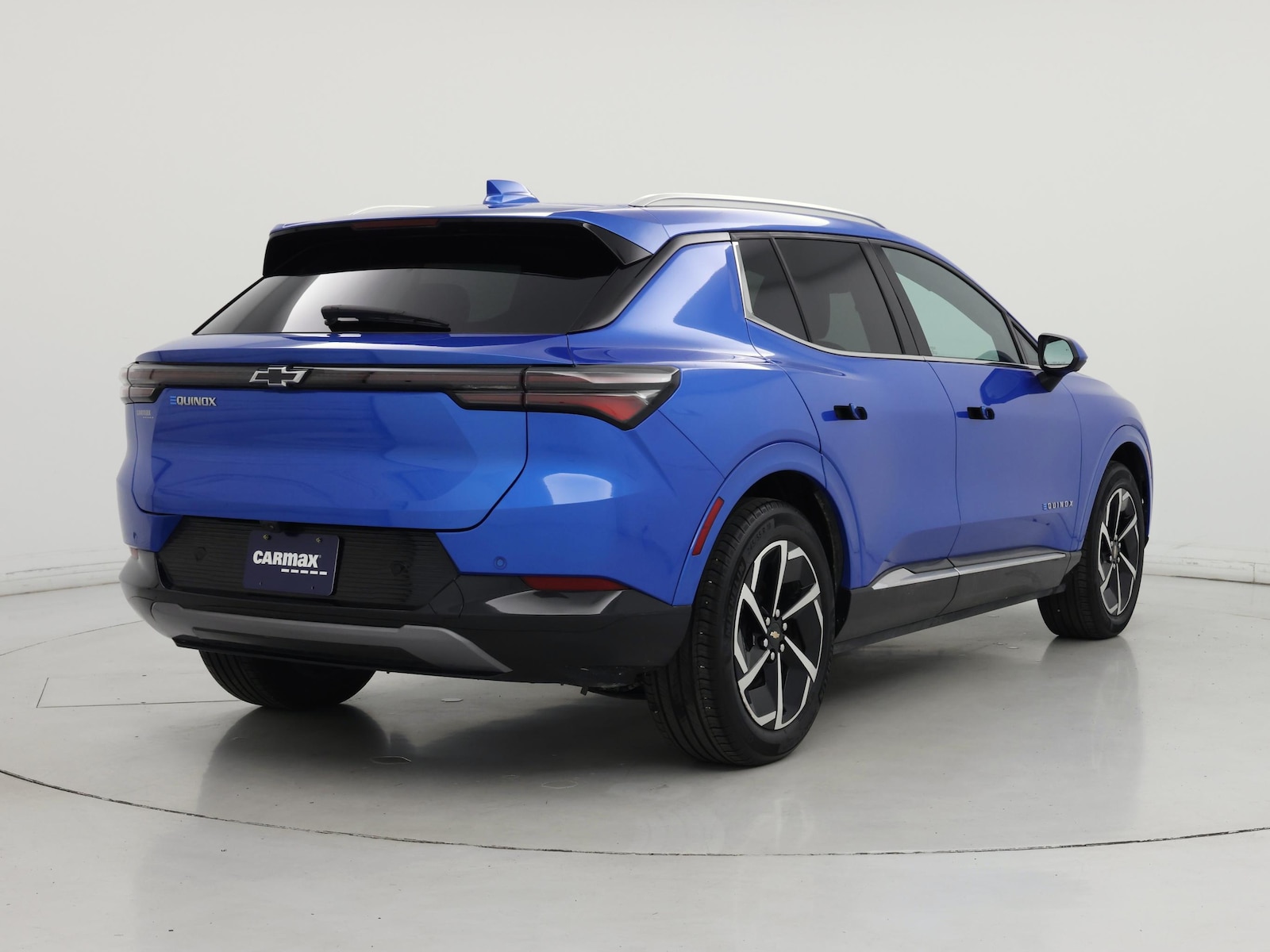 2024 Chevrolet Equinox EV LT - Photo 9