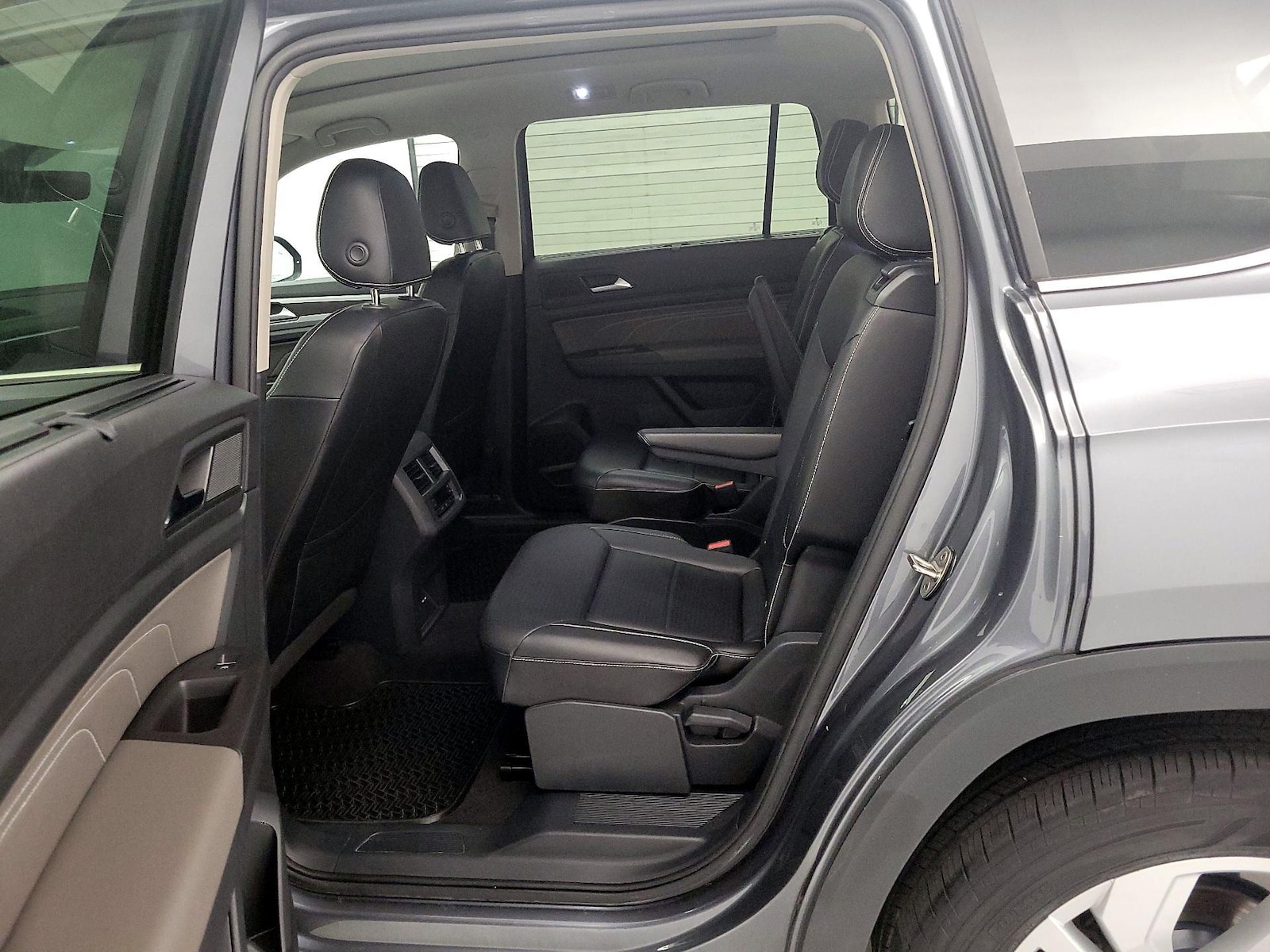 Rear Air Conditioning