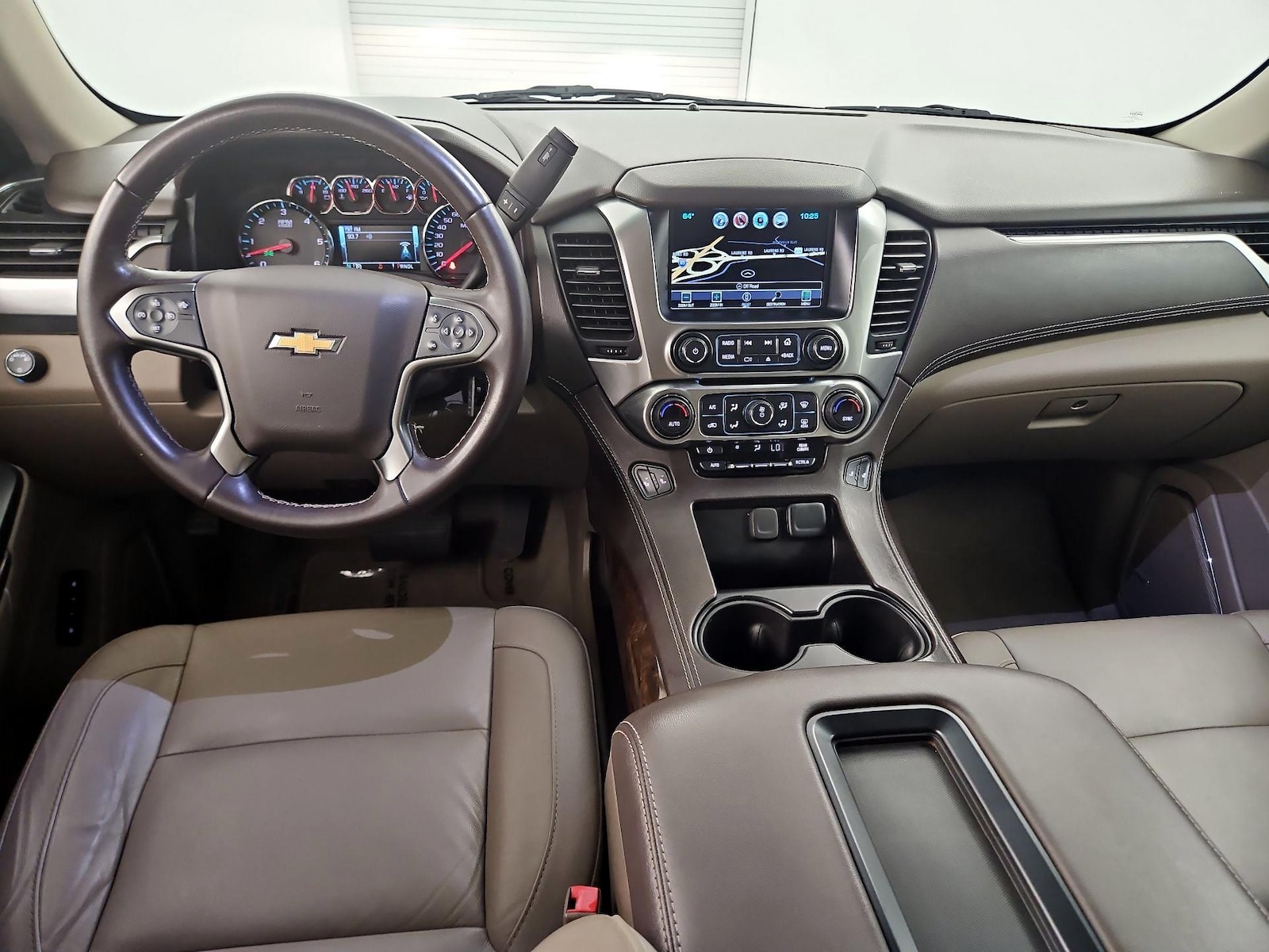 2019 Chevrolet Tahoe LT - Photo 10