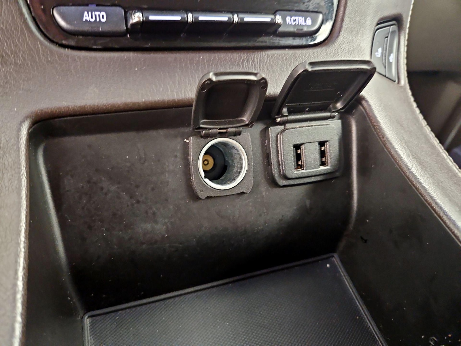 2019 Chevrolet Tahoe LT - Photo 20