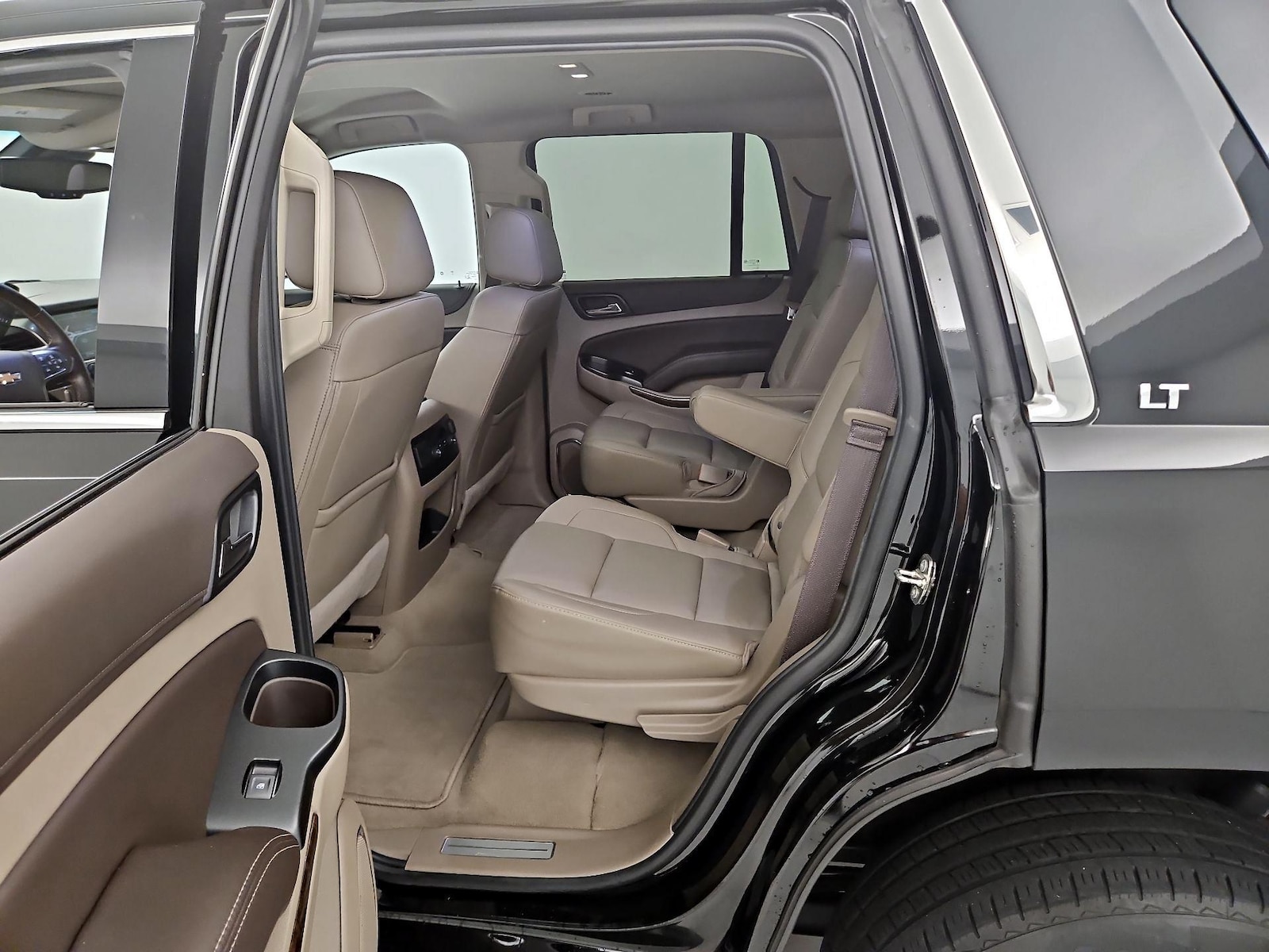 2019 Chevrolet Tahoe LT - Photo 21