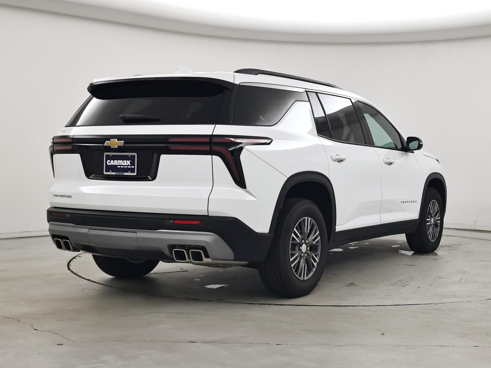 2026 Chevrolet Traverse LT - Photo 9