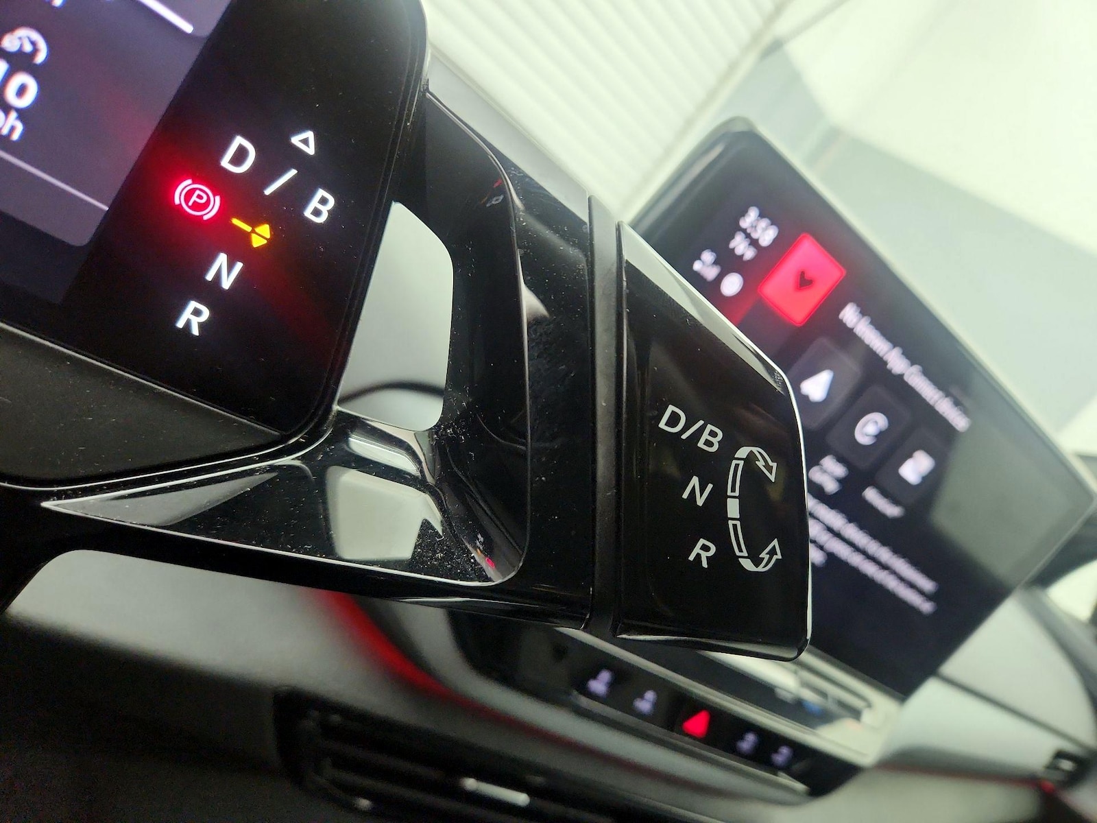 2023 Volkswagen ID.4 PRO - Photo 19