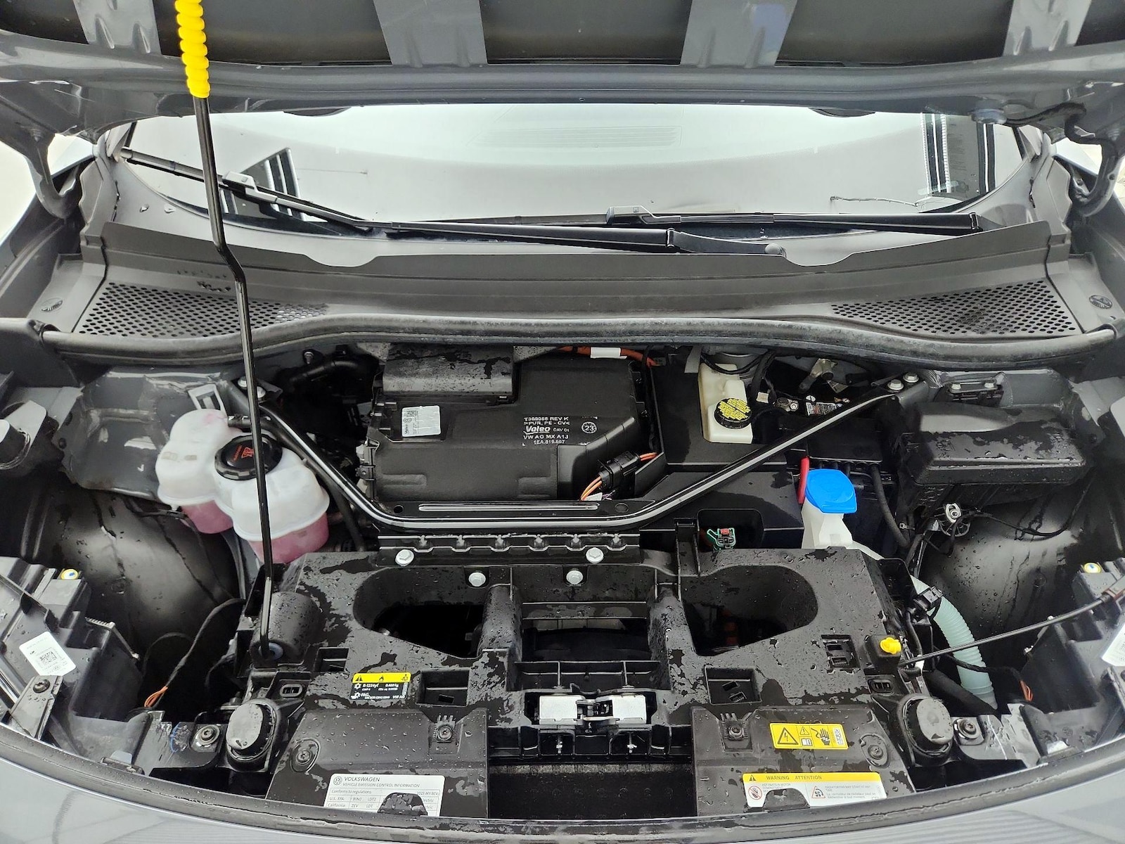 2023 Volkswagen ID.4 PRO - Photo 23