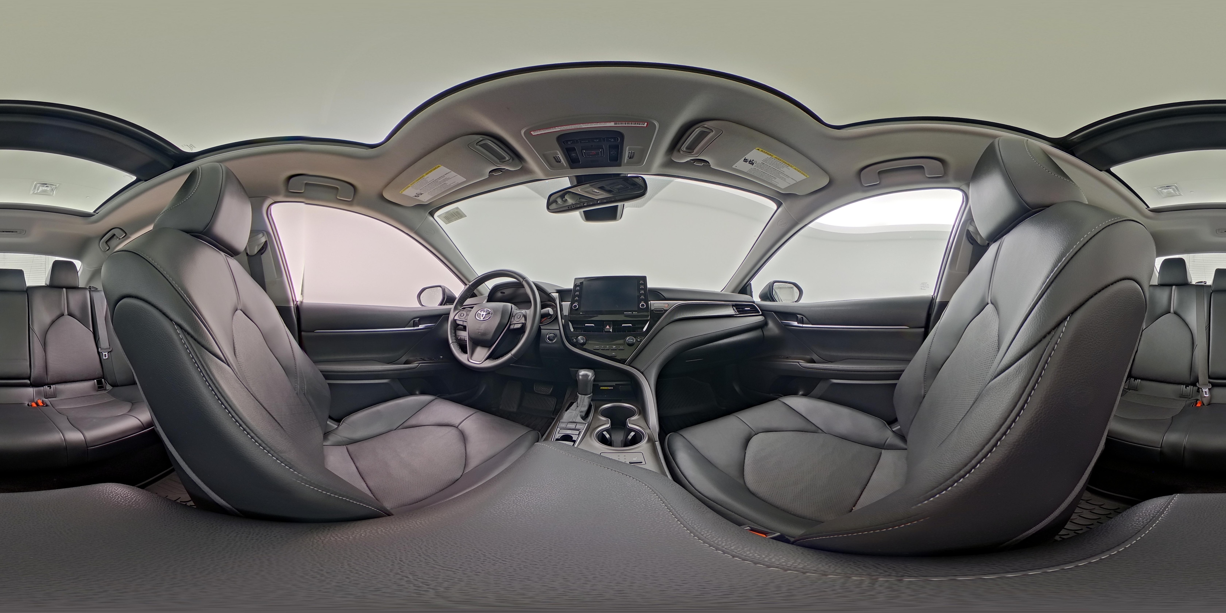 2022 Toyota Camry XSE - Photo 25