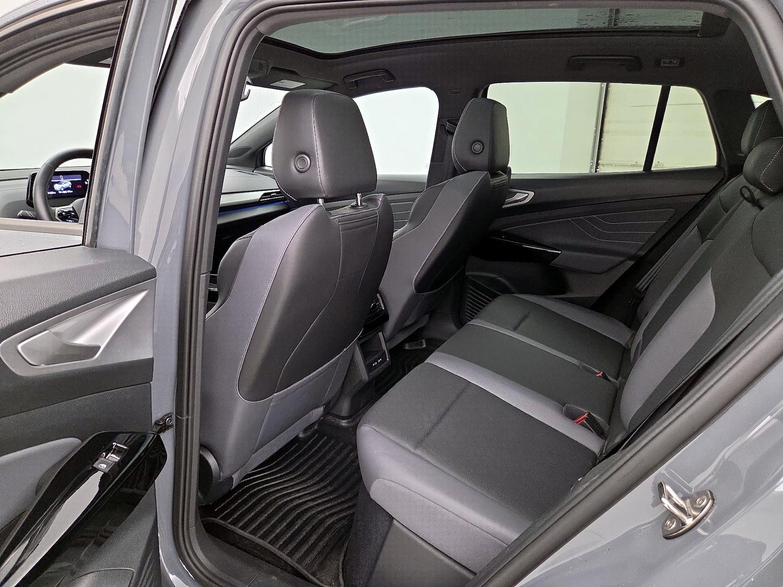 2023 Volkswagen ID.4 PRO S - Photo 21