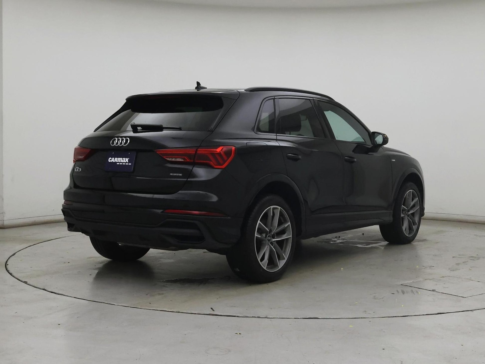 2023 Audi Q3 S Line Premium - Photo 9