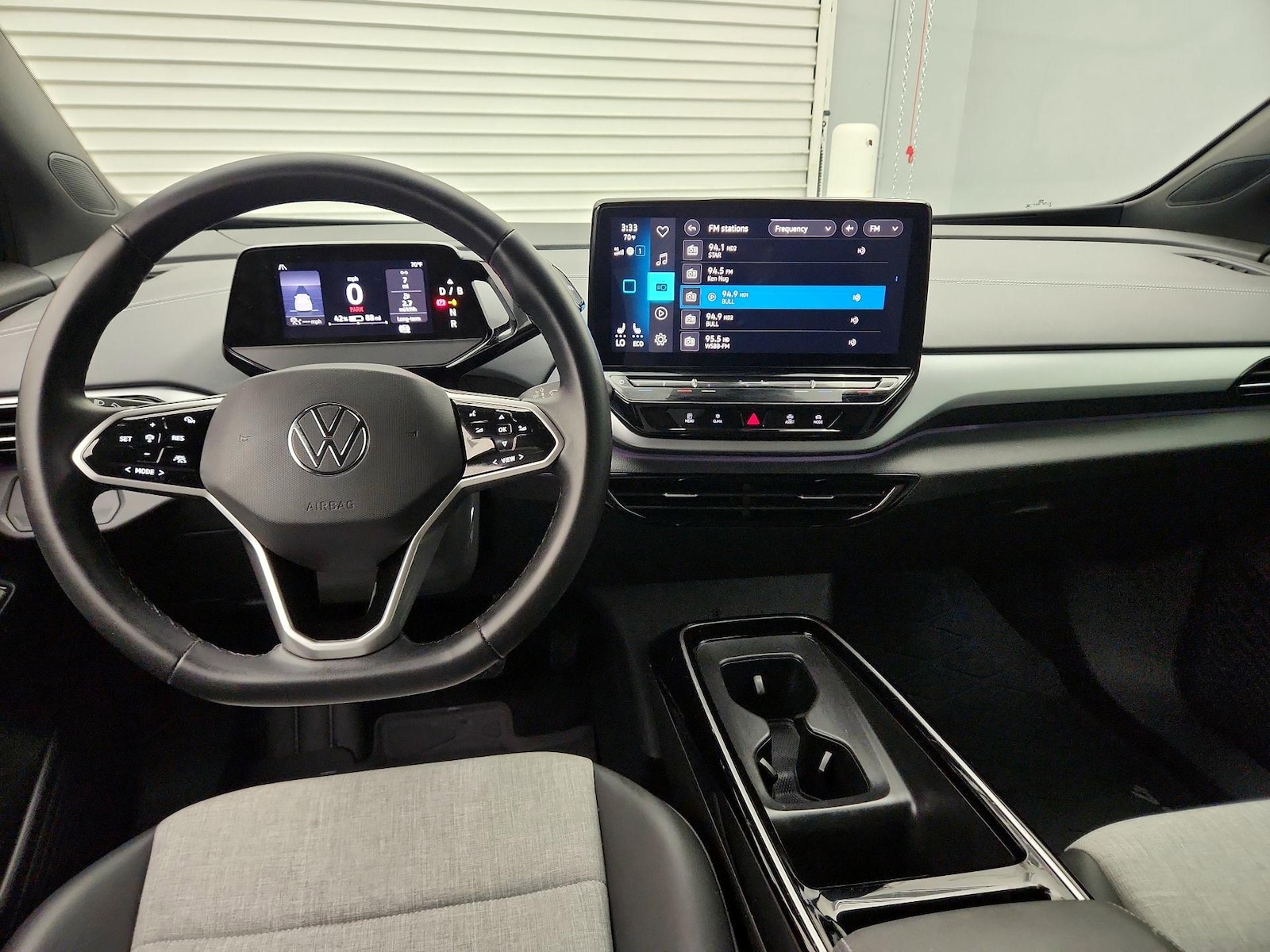 2024 Volkswagen ID.4 STANDARD - Photo 10