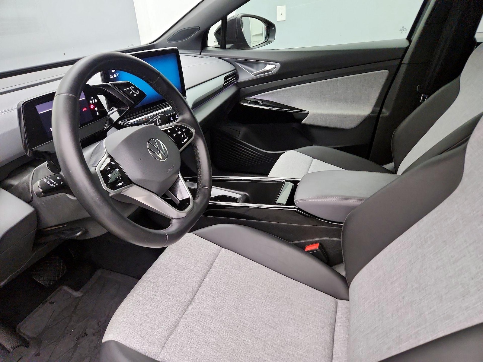 2024 Volkswagen ID.4 STANDARD - Photo 12