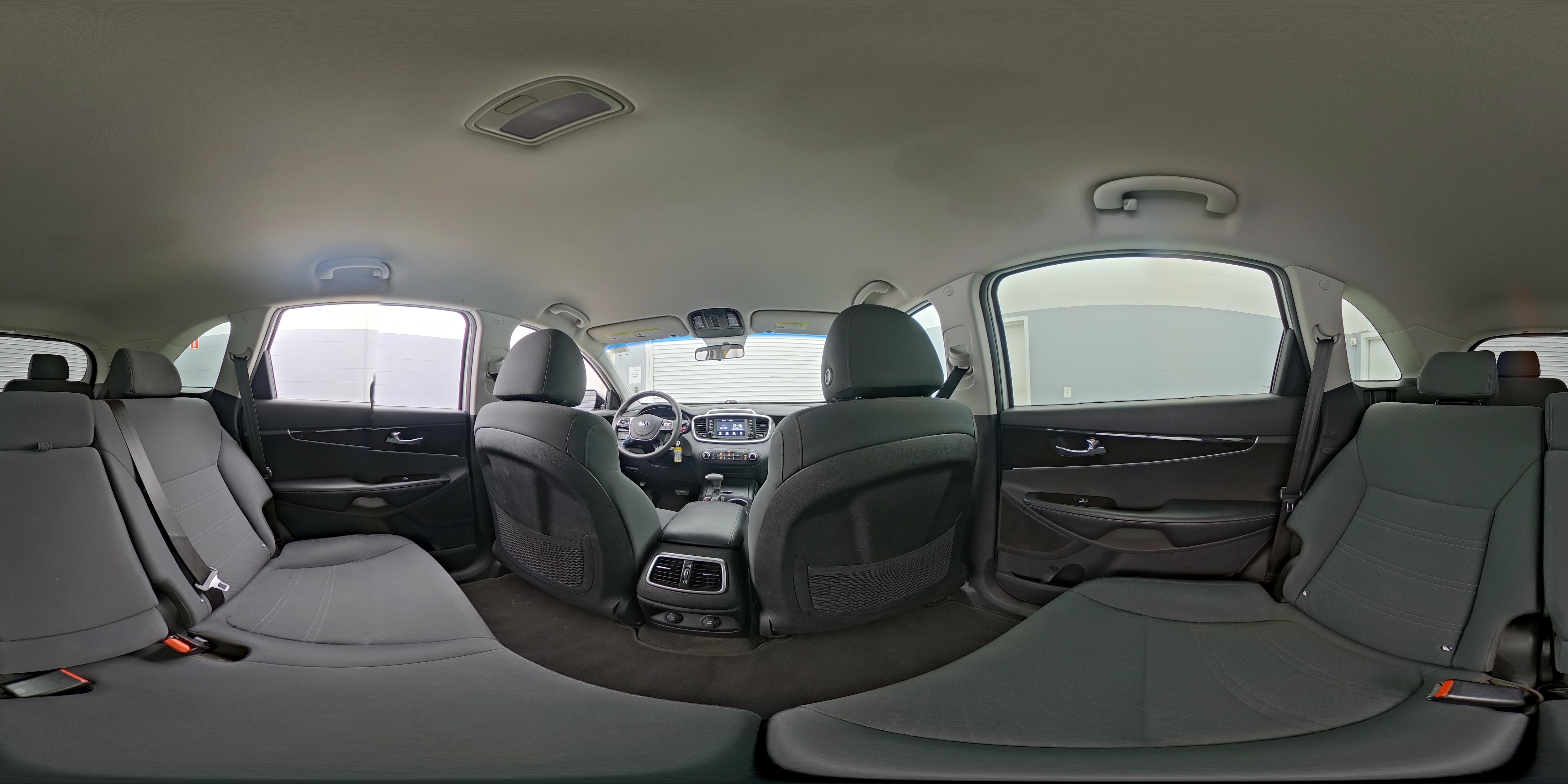 2019 Kia Sorento LX - Photo 25