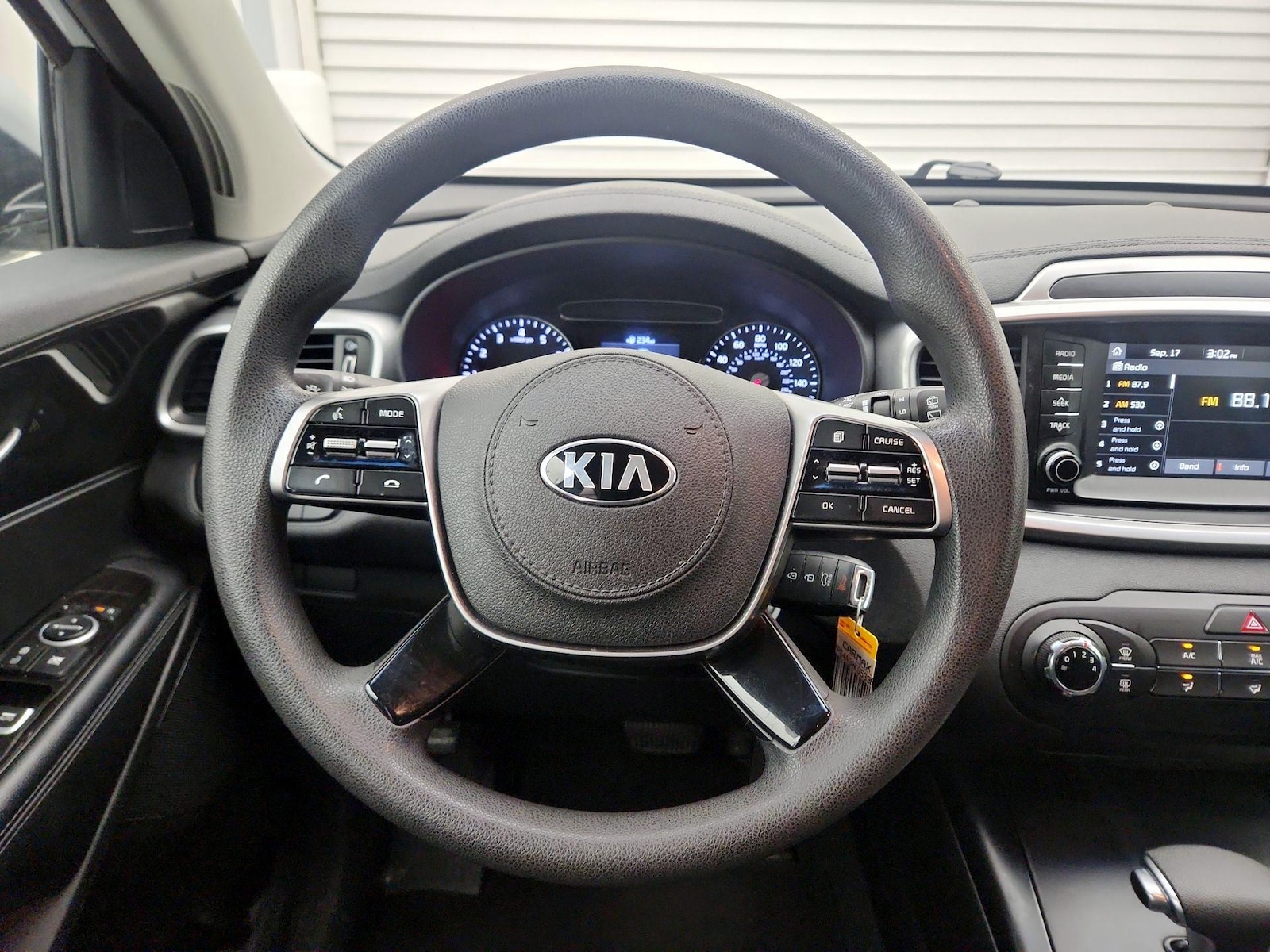 2019 Kia Sorento LX - Photo 11