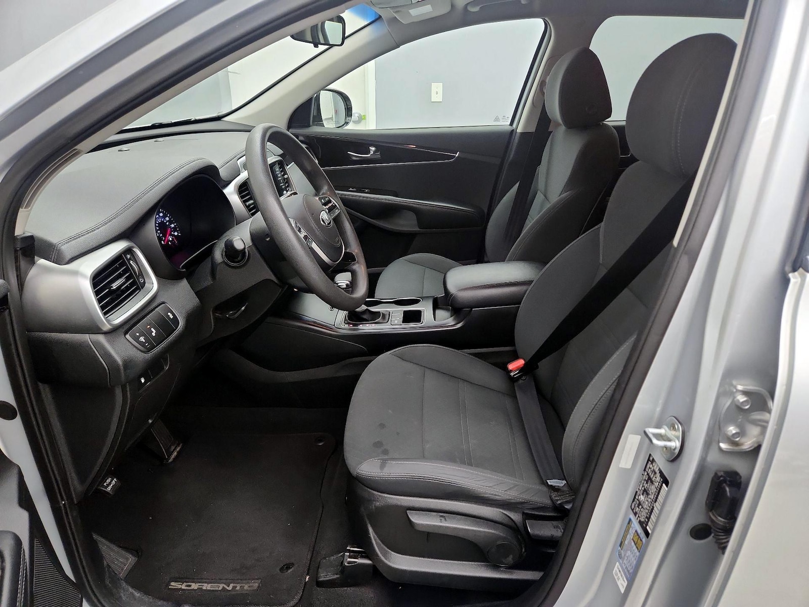2019 Kia Sorento LX - Photo 12