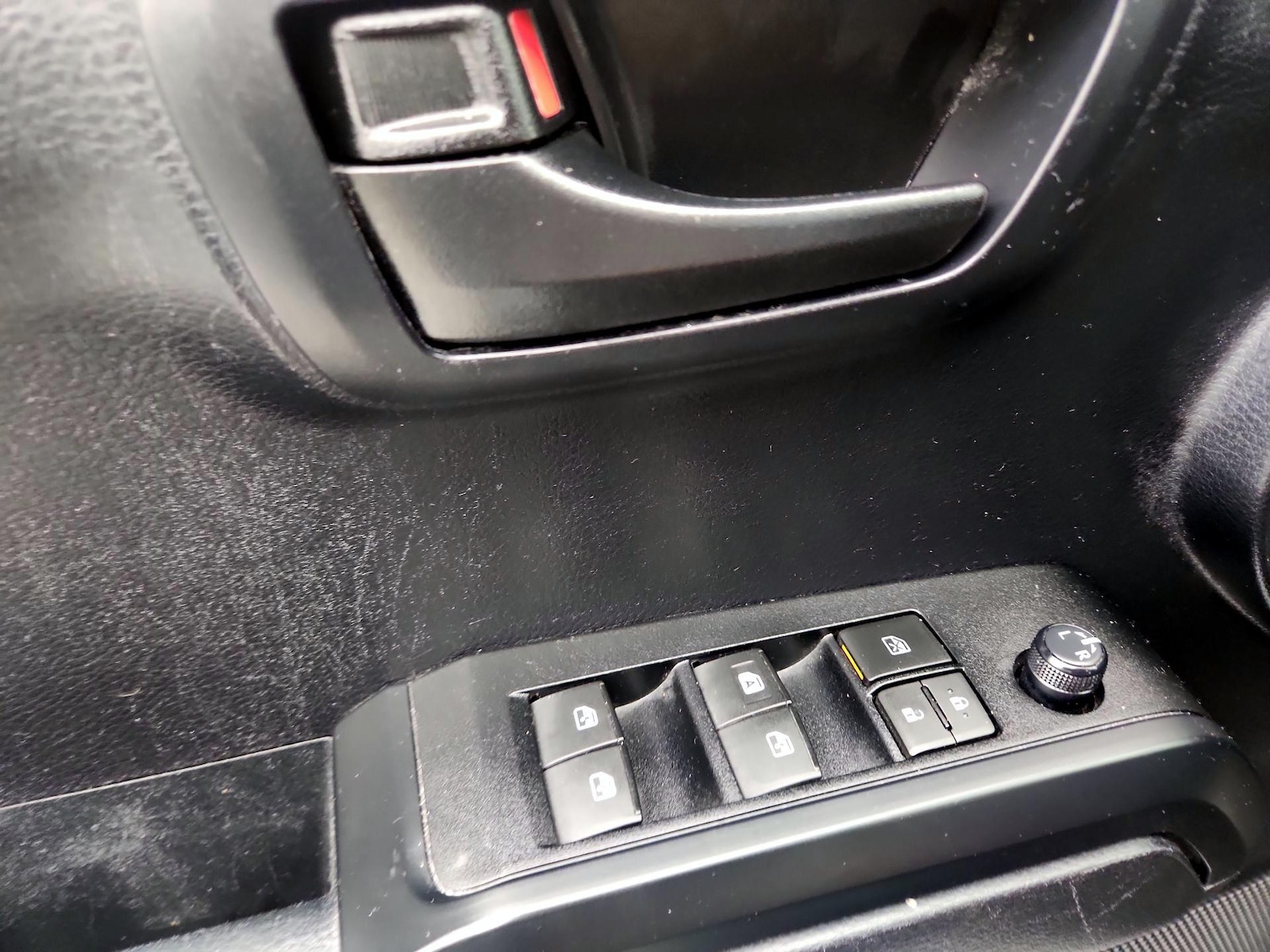 2019 Toyota Tacoma SR - Photo 13