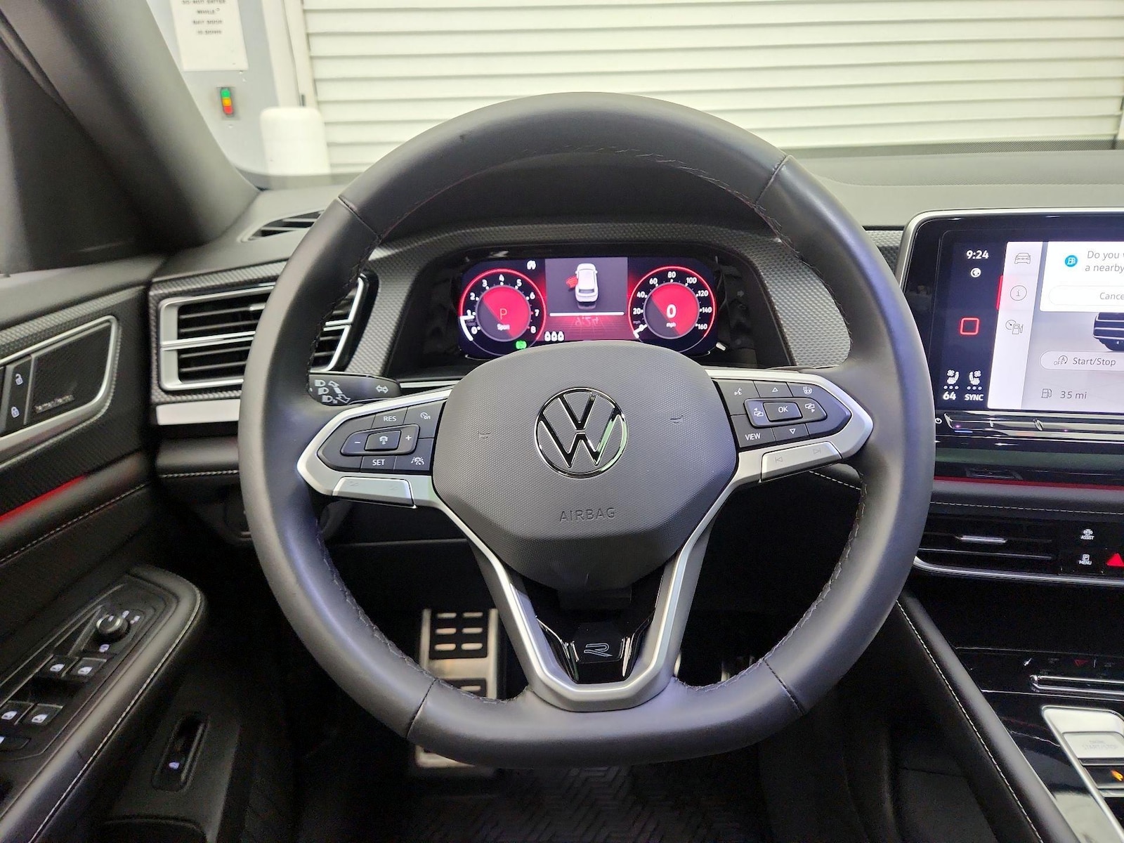 2025 Volkswagen Atlas Cross Sport SEL Premium R-LINE - Photo 11
