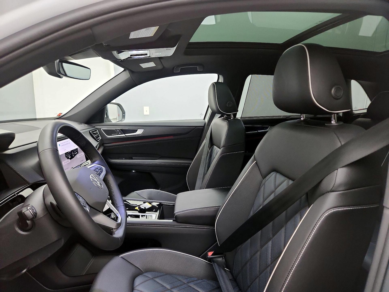 2025 Volkswagen Atlas Cross Sport SEL Premium R-LINE - Photo 20