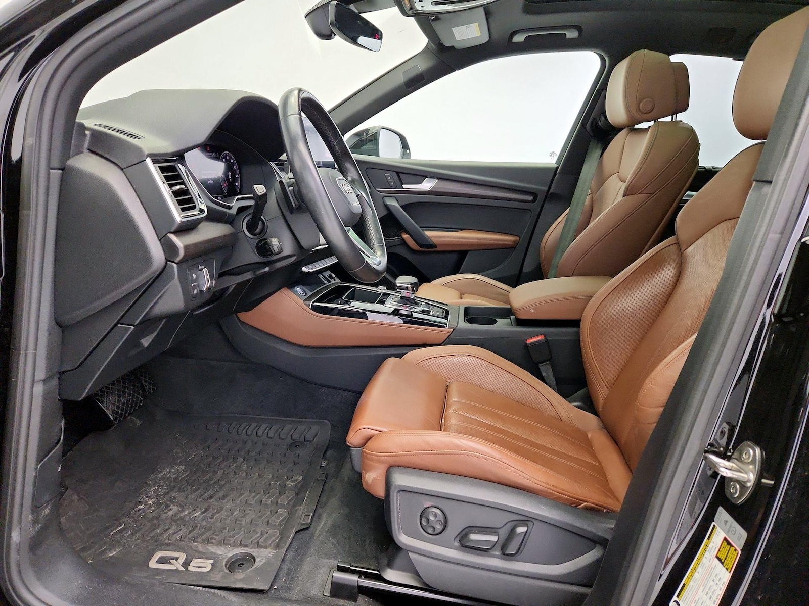 2023 Audi Q5 Premium Plus - Photo 12