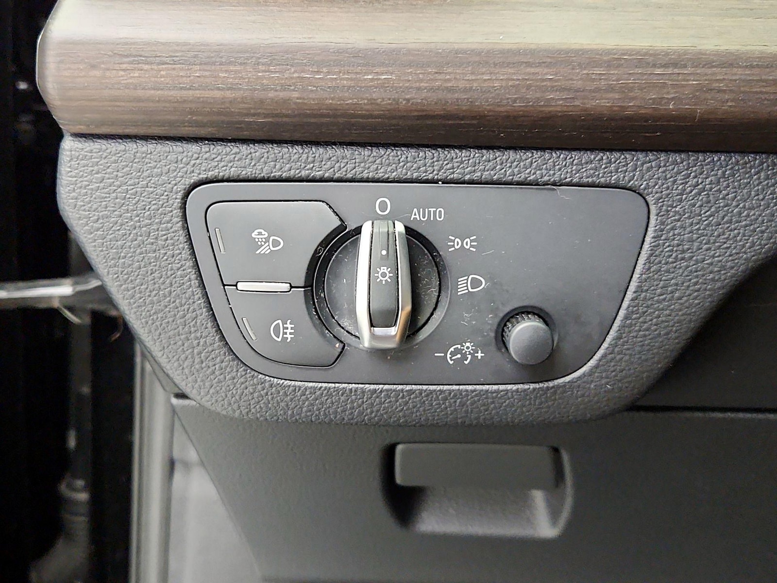 2023 Audi Q5 Premium Plus - Photo 14