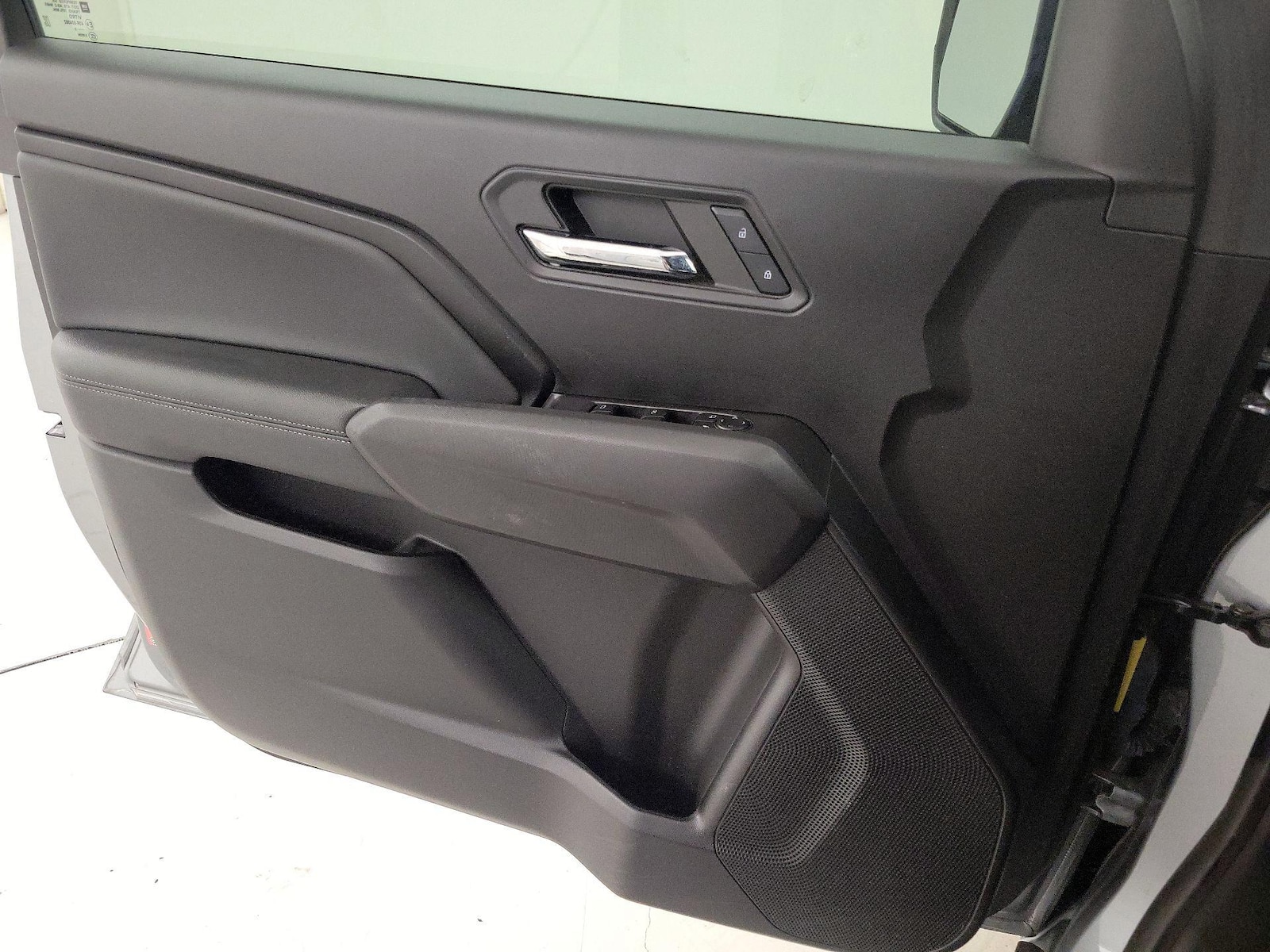 2023 Chevrolet Colorado LT - Photo 13