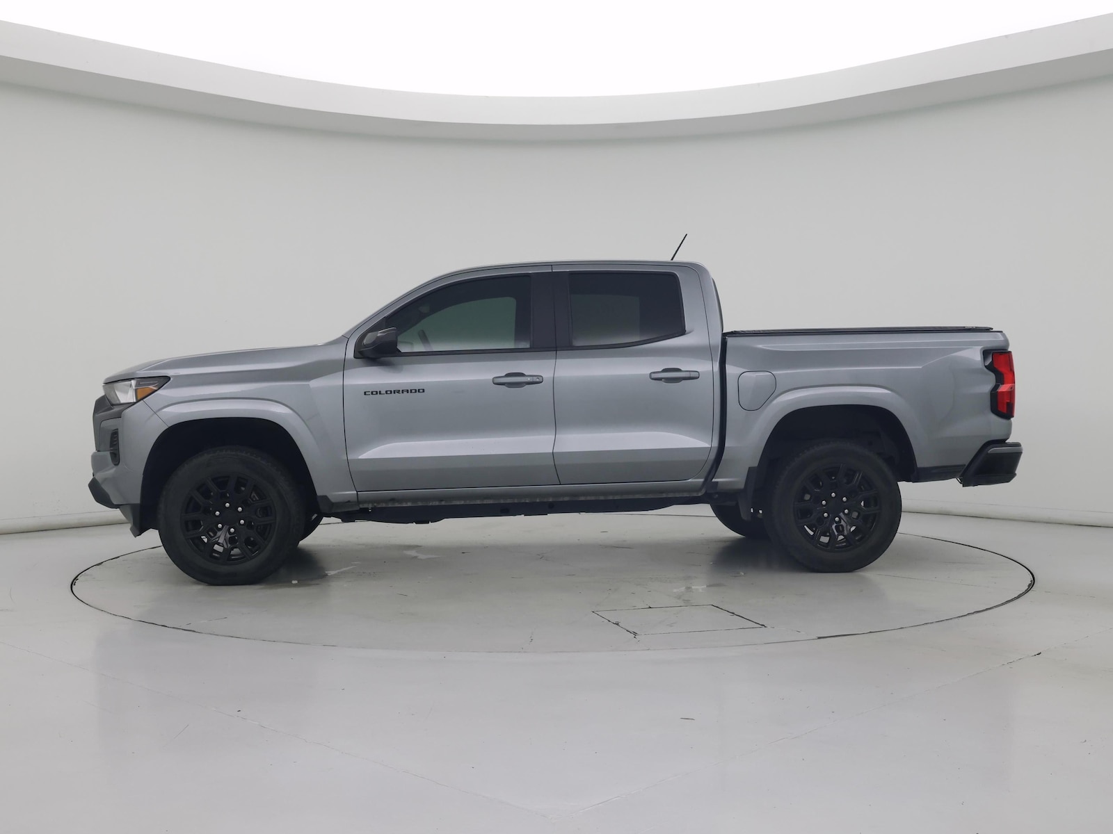 2023 Chevrolet Colorado LT - Photo 4