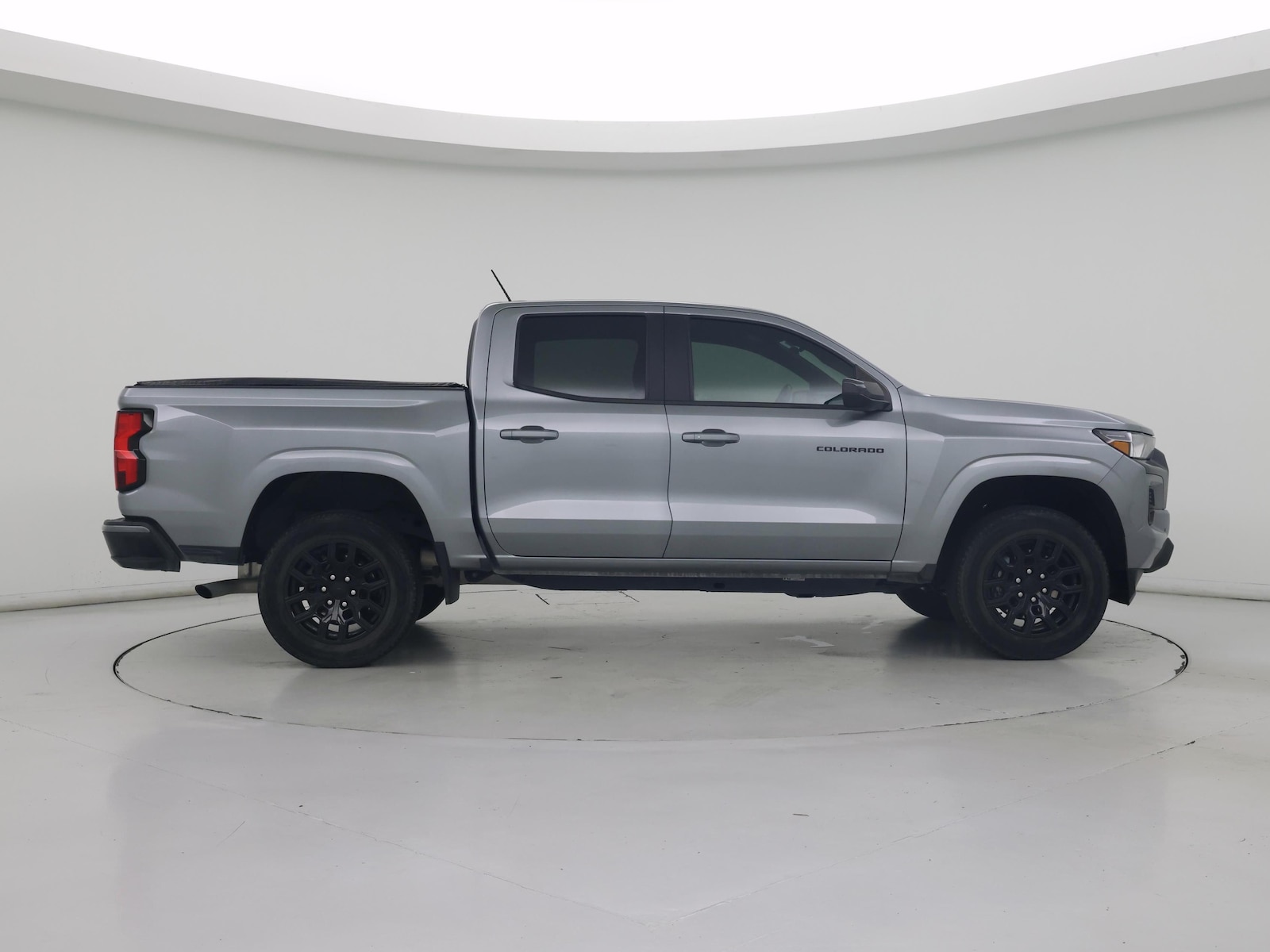 2023 Chevrolet Colorado LT - Photo 8
