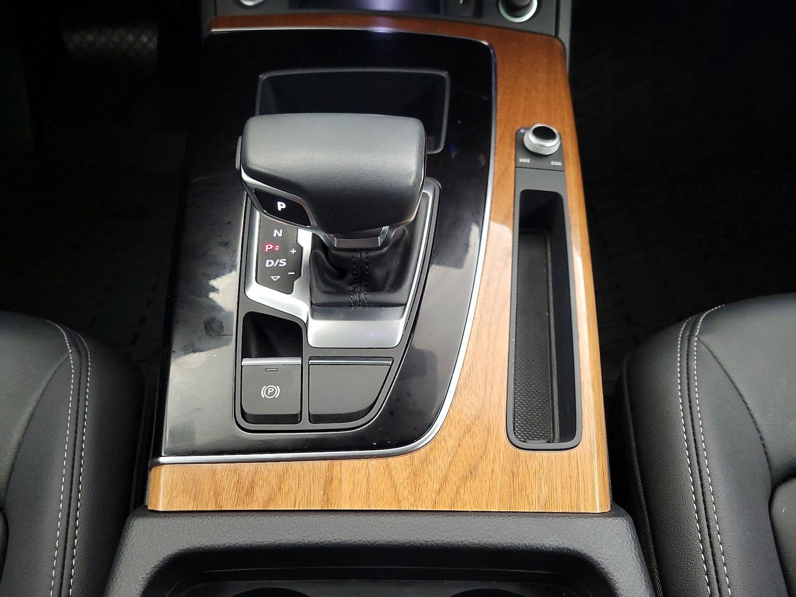 2023 Audi Q5 Premium - Photo 18