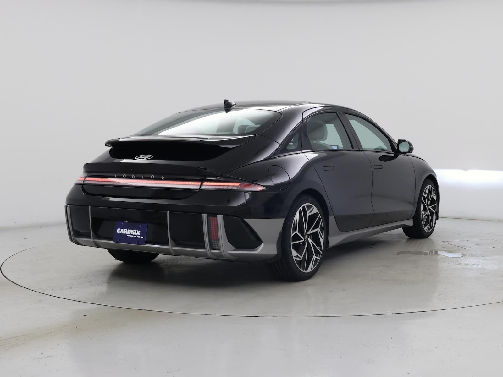 2023 Hyundai IONIQ 6 Limited - Photo 9