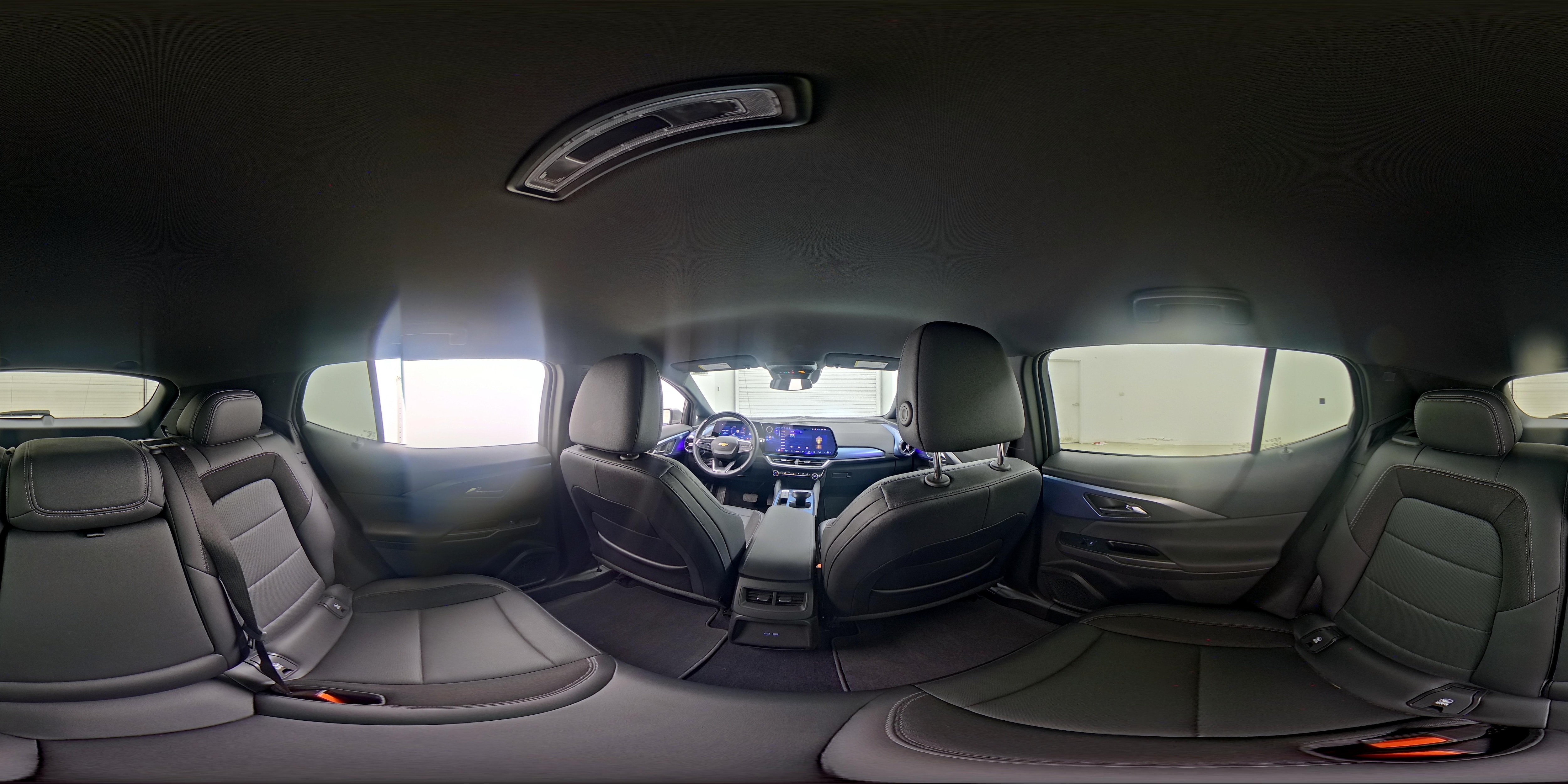 2024 Chevrolet Equinox EV LT - Photo 26