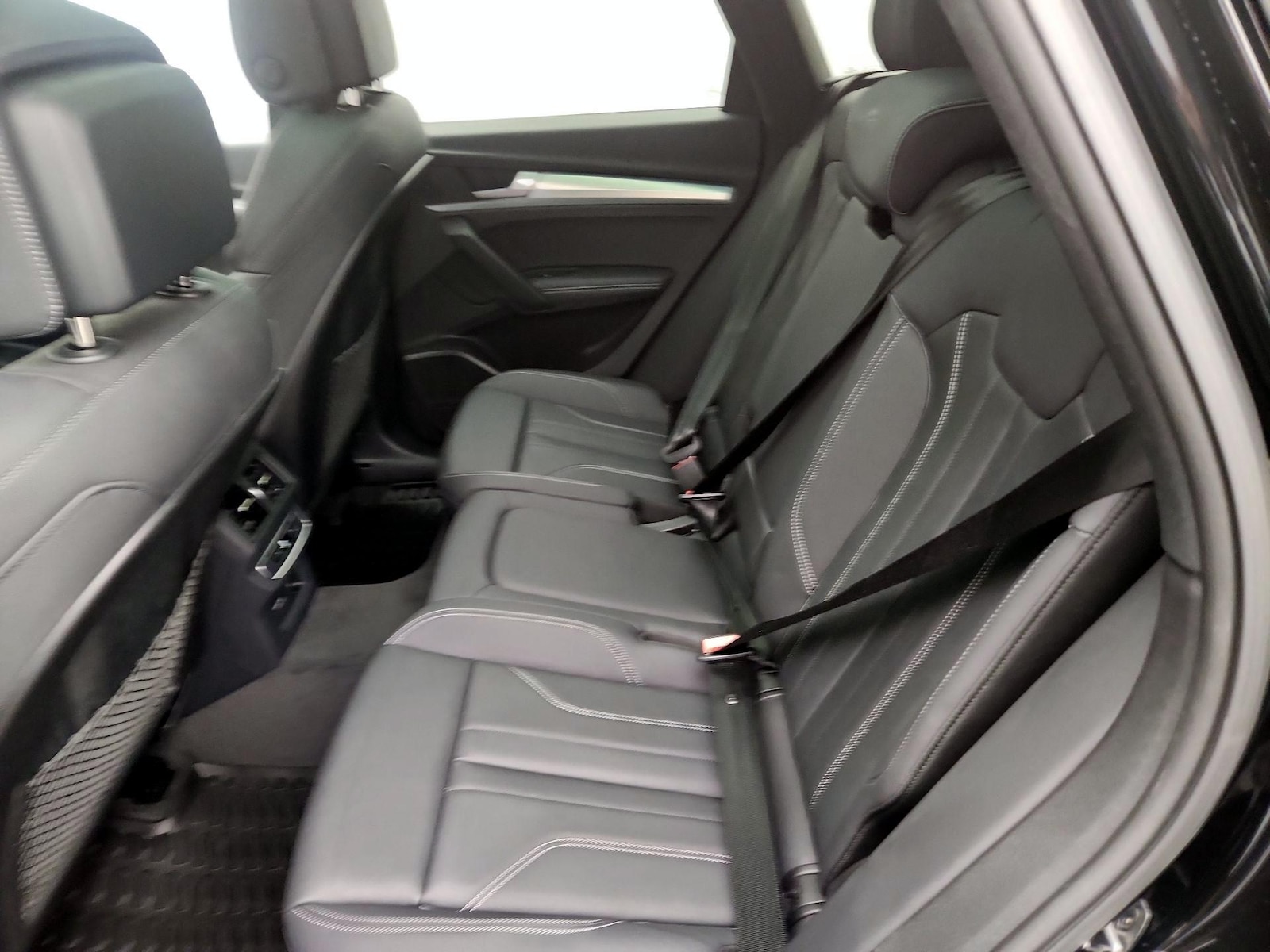 Rear Air Conditioning