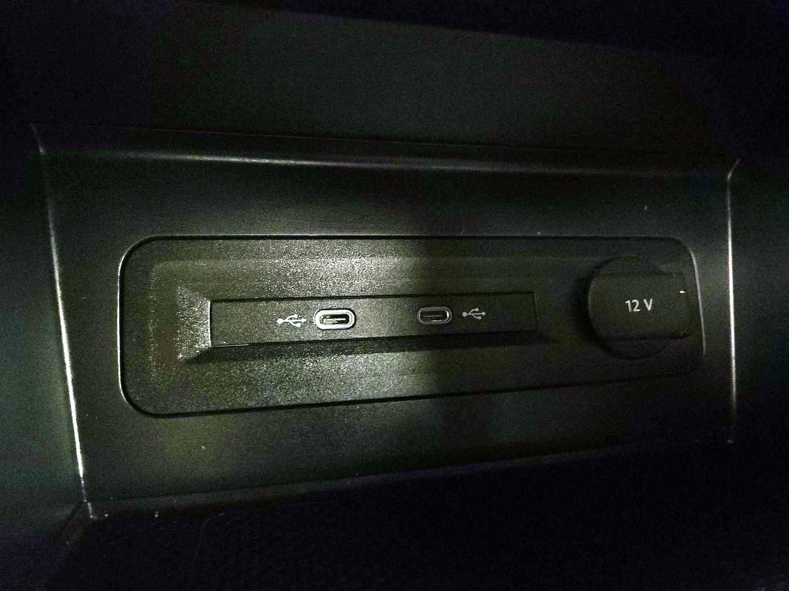 2023 Volkswagen Atlas Cross Sport SE w/Tech - Photo 19