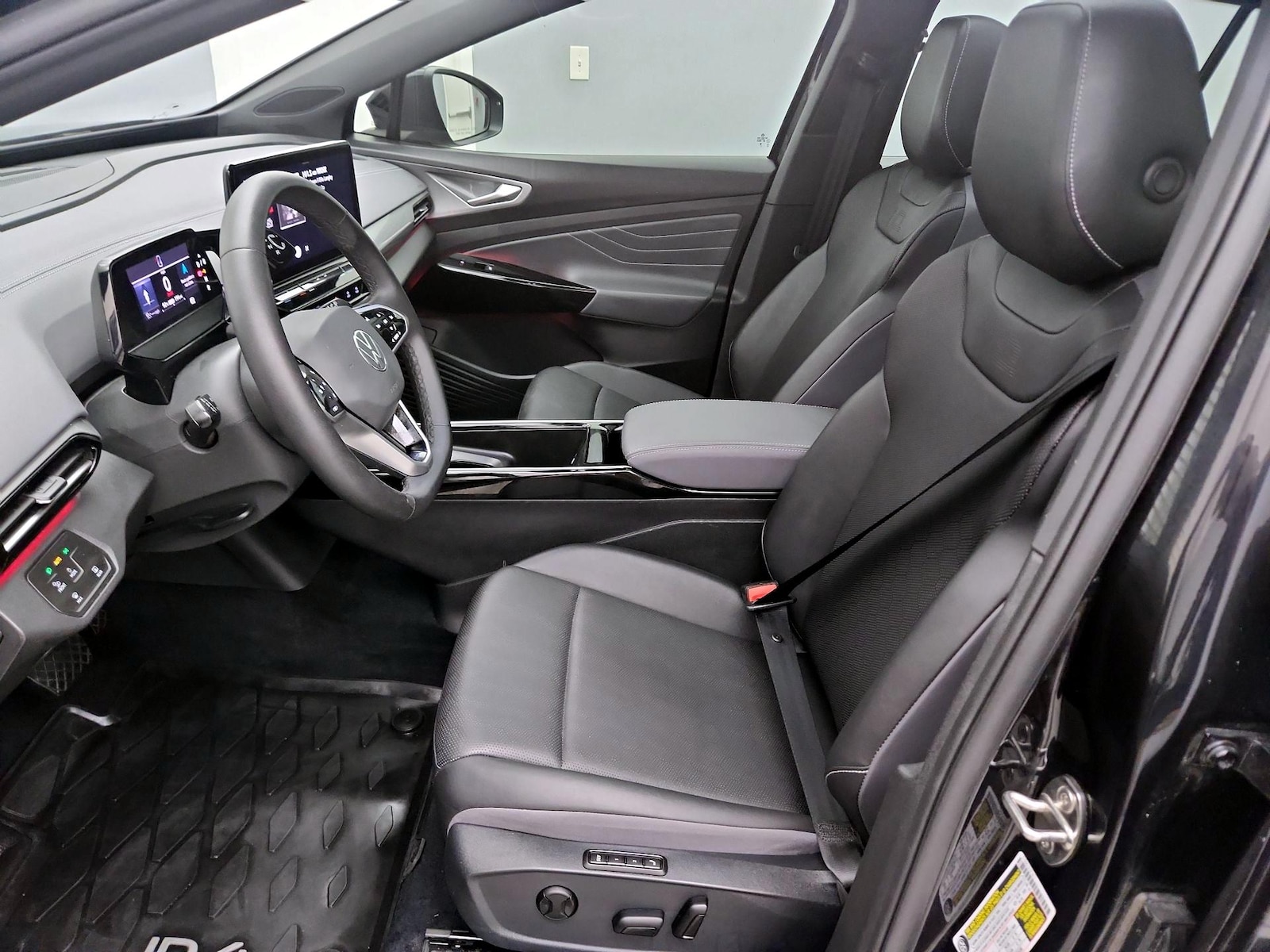 2023 Volkswagen ID.4 S - Photo 12