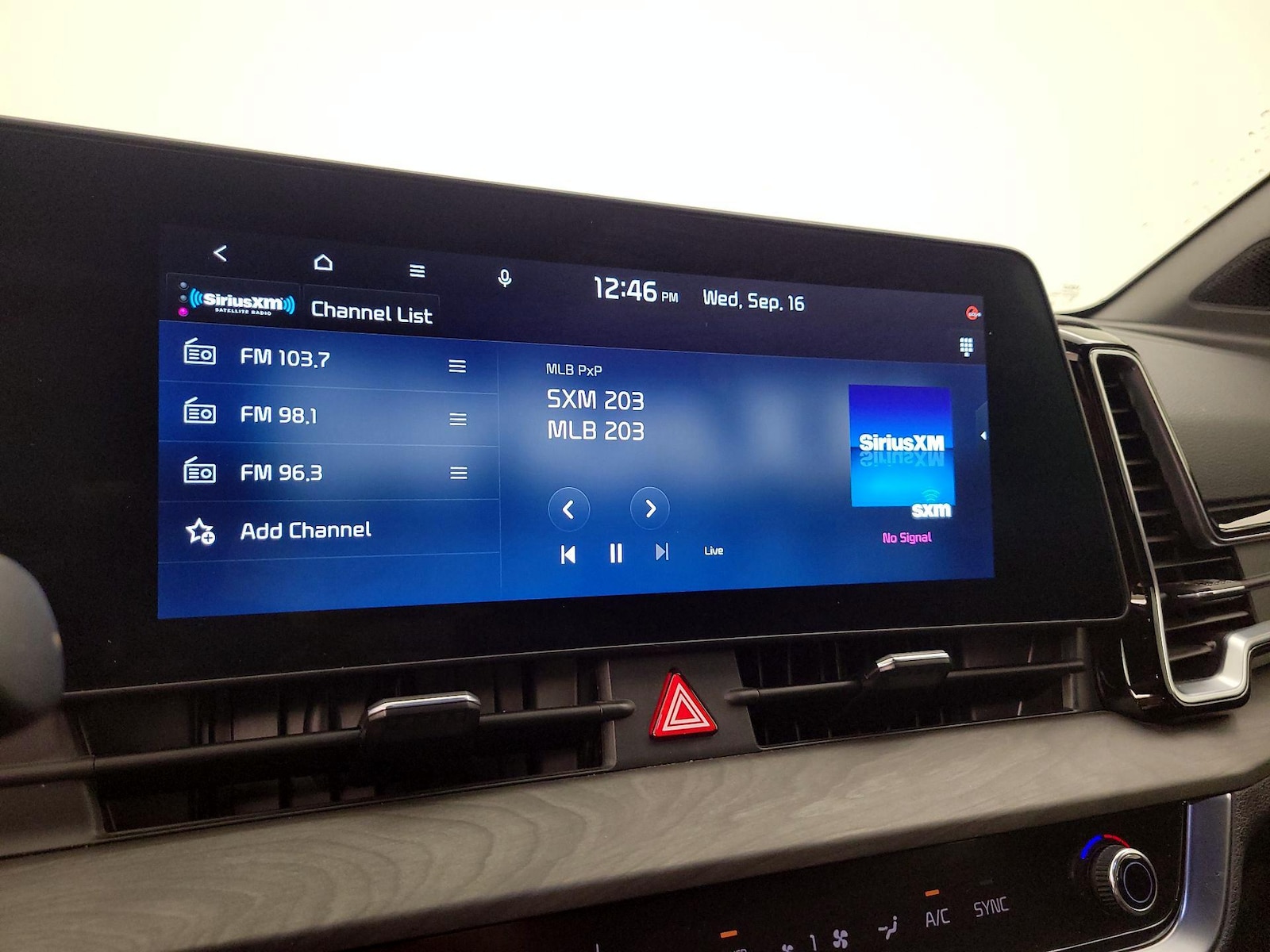 2025 Kia Sportage PHEV X-Line Prestige, photo 17