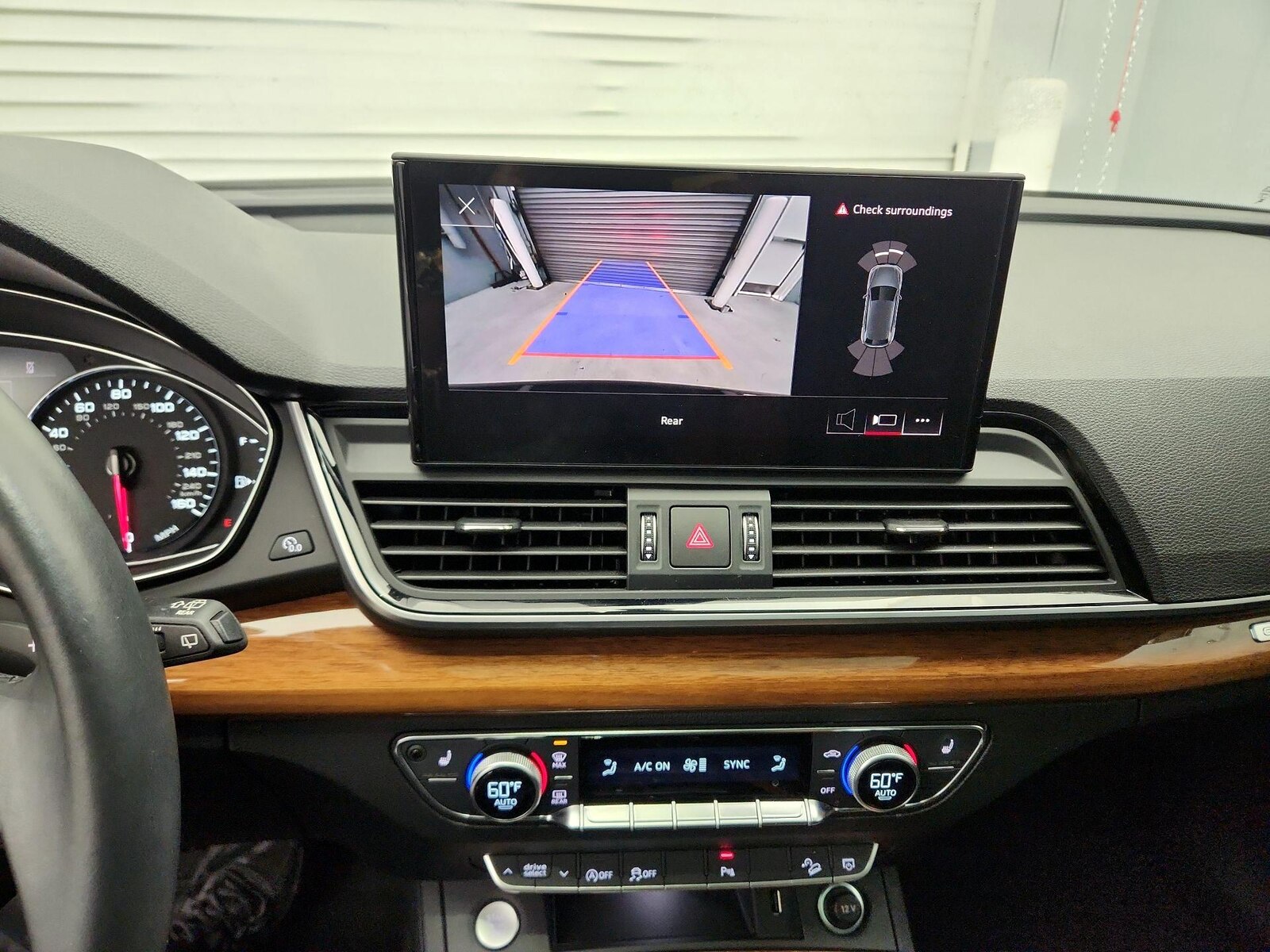 2023 Audi Q5 Premium - Photo 15