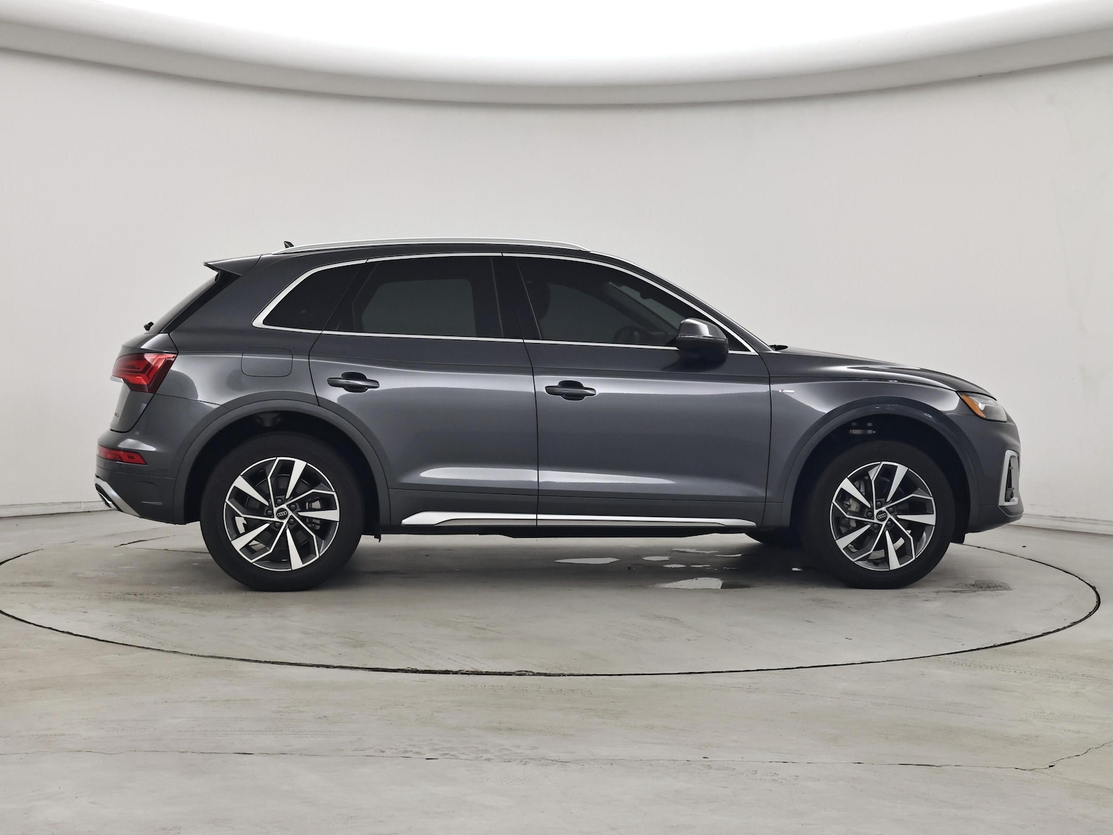 2023 Audi Q5 Premium - Photo 8