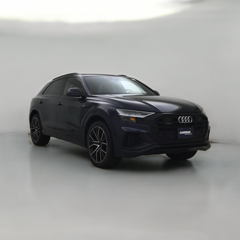 2023 Audi Q8 Premium Plus