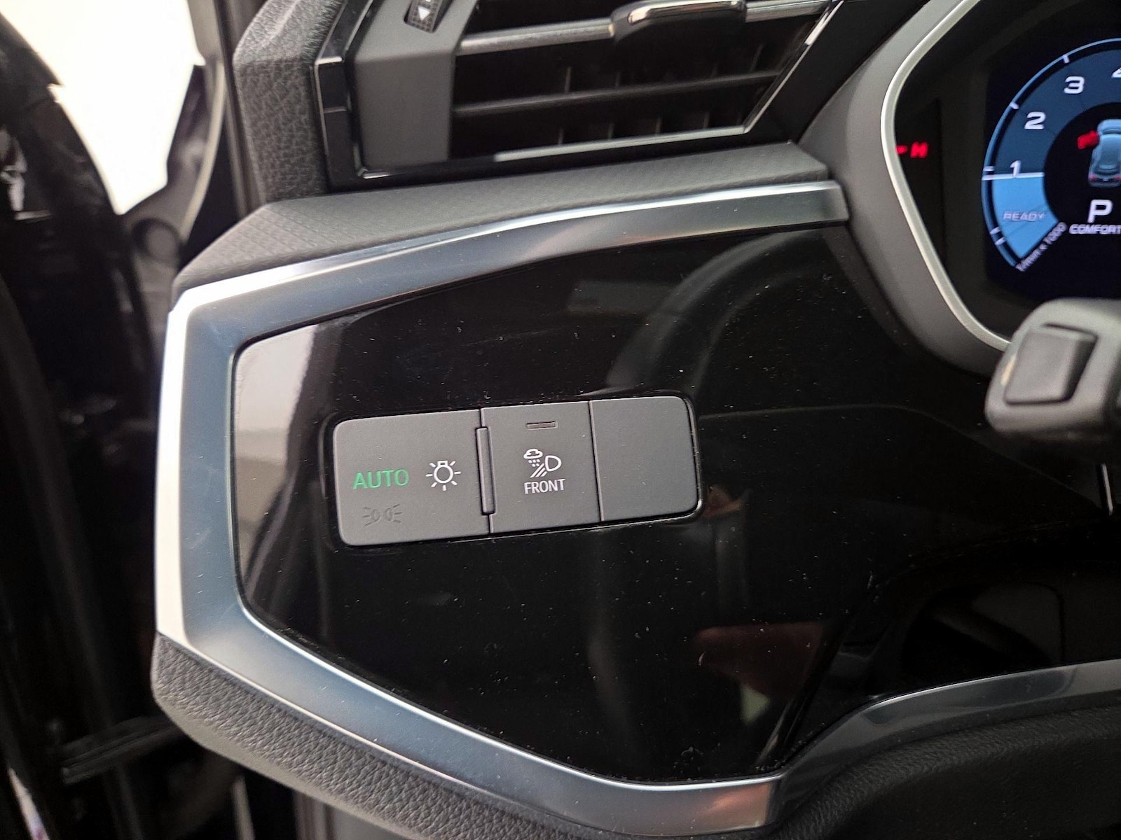 2023 Audi Q3 S Line Premium Plus - Photo 15