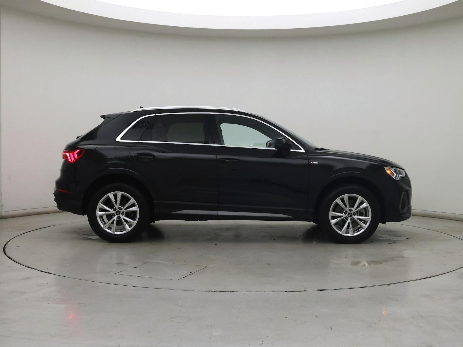 2023 Audi Q3 S Line Premium Plus - Photo 8