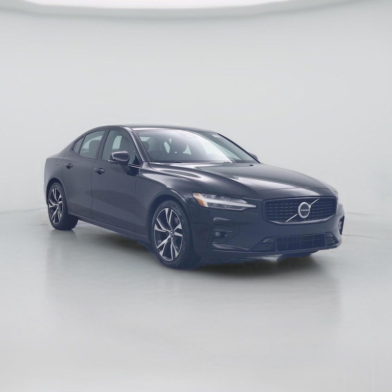 2024 Volvo S60 B5 Plus Dark Theme