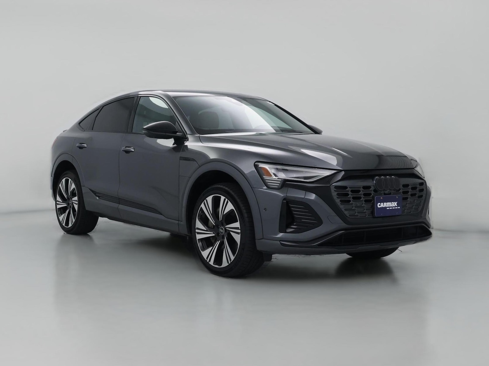 2024 Audi Q8 Sportback e-tron