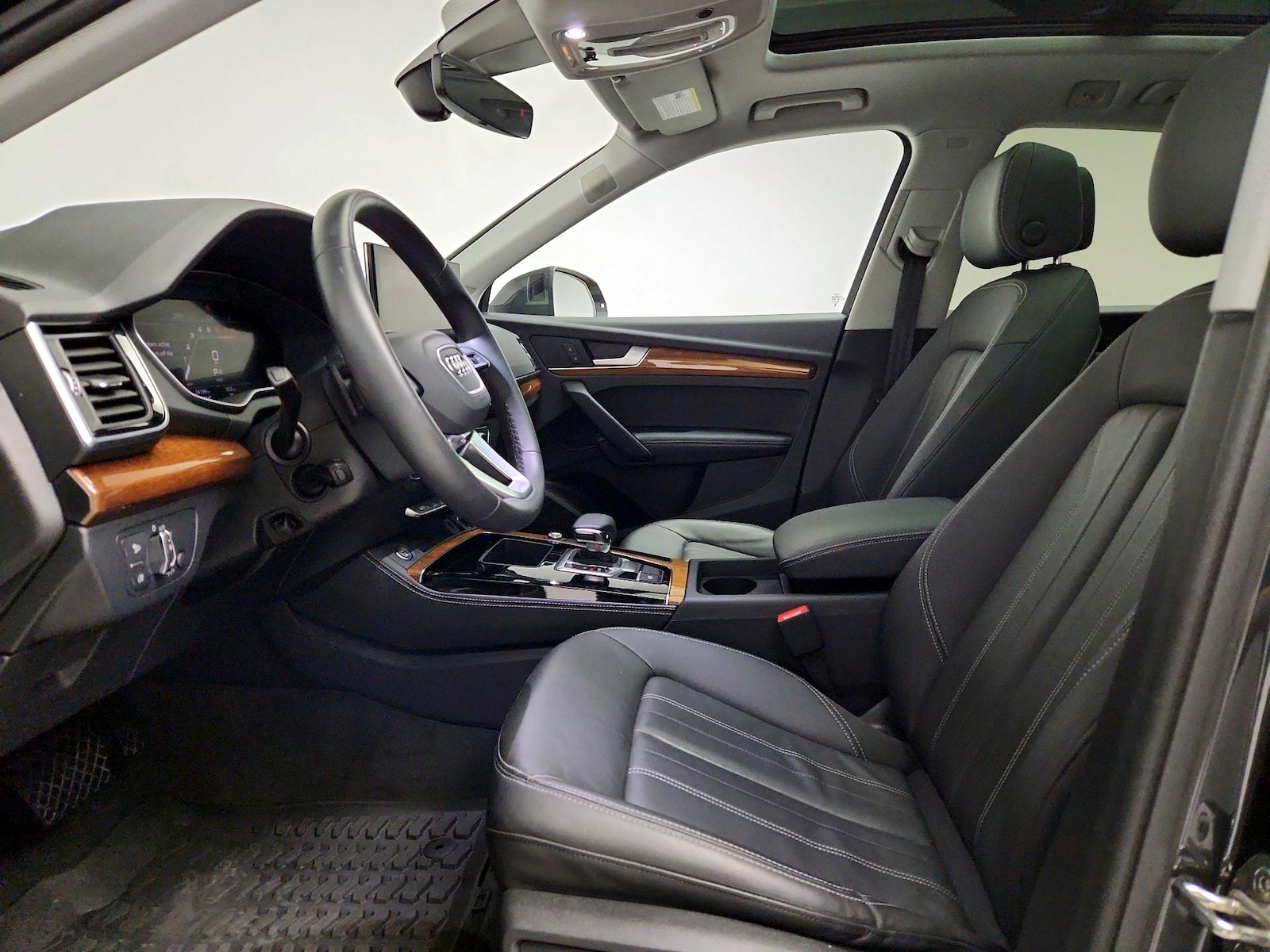 2023 Audi Q5 Premium Plus - Photo 12