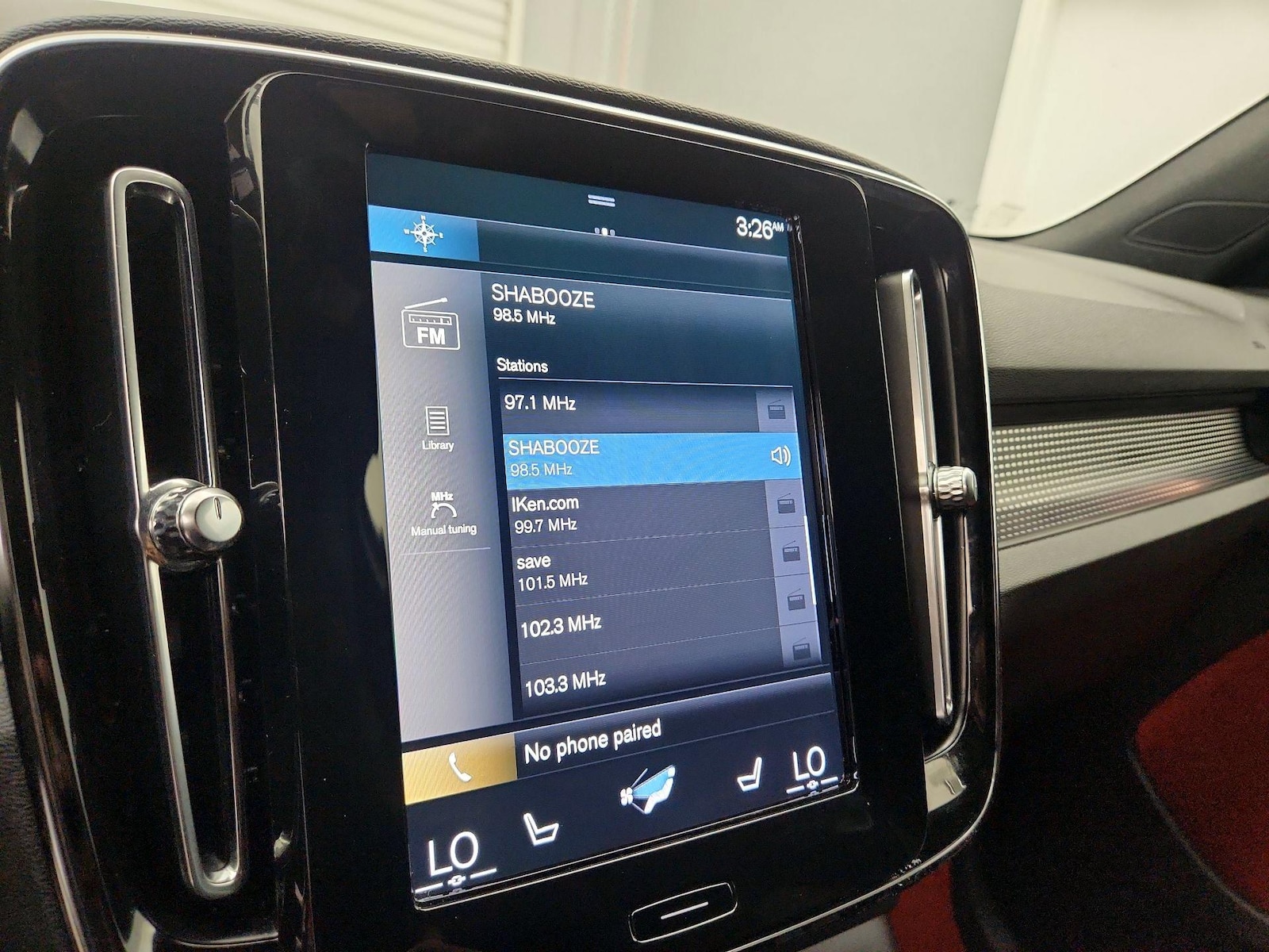 2021 Volvo XC40 R-Design - Photo 16
