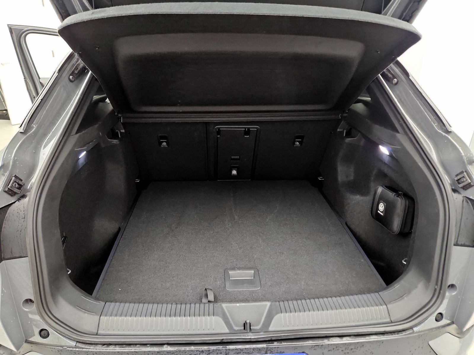 2023 Volkswagen ID.4 S - Photo 22