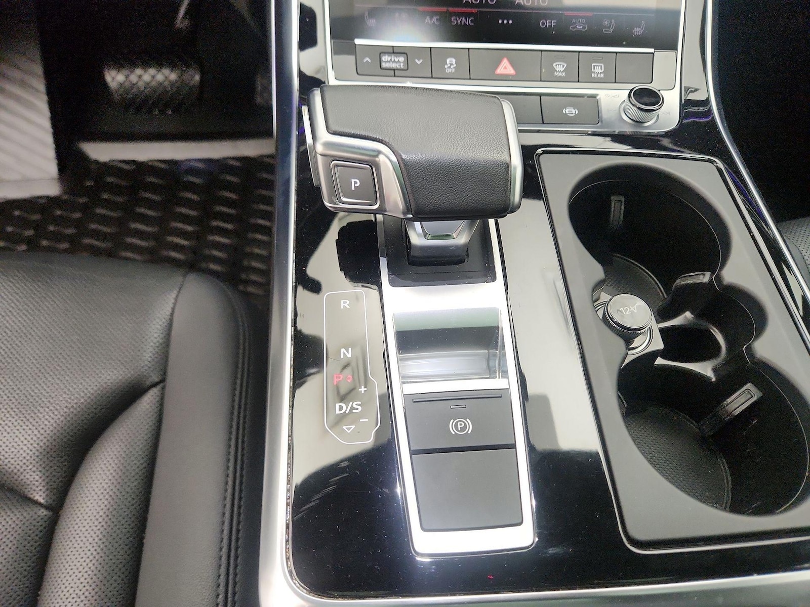 2023 Audi Q7 Premium Plus - Photo 19