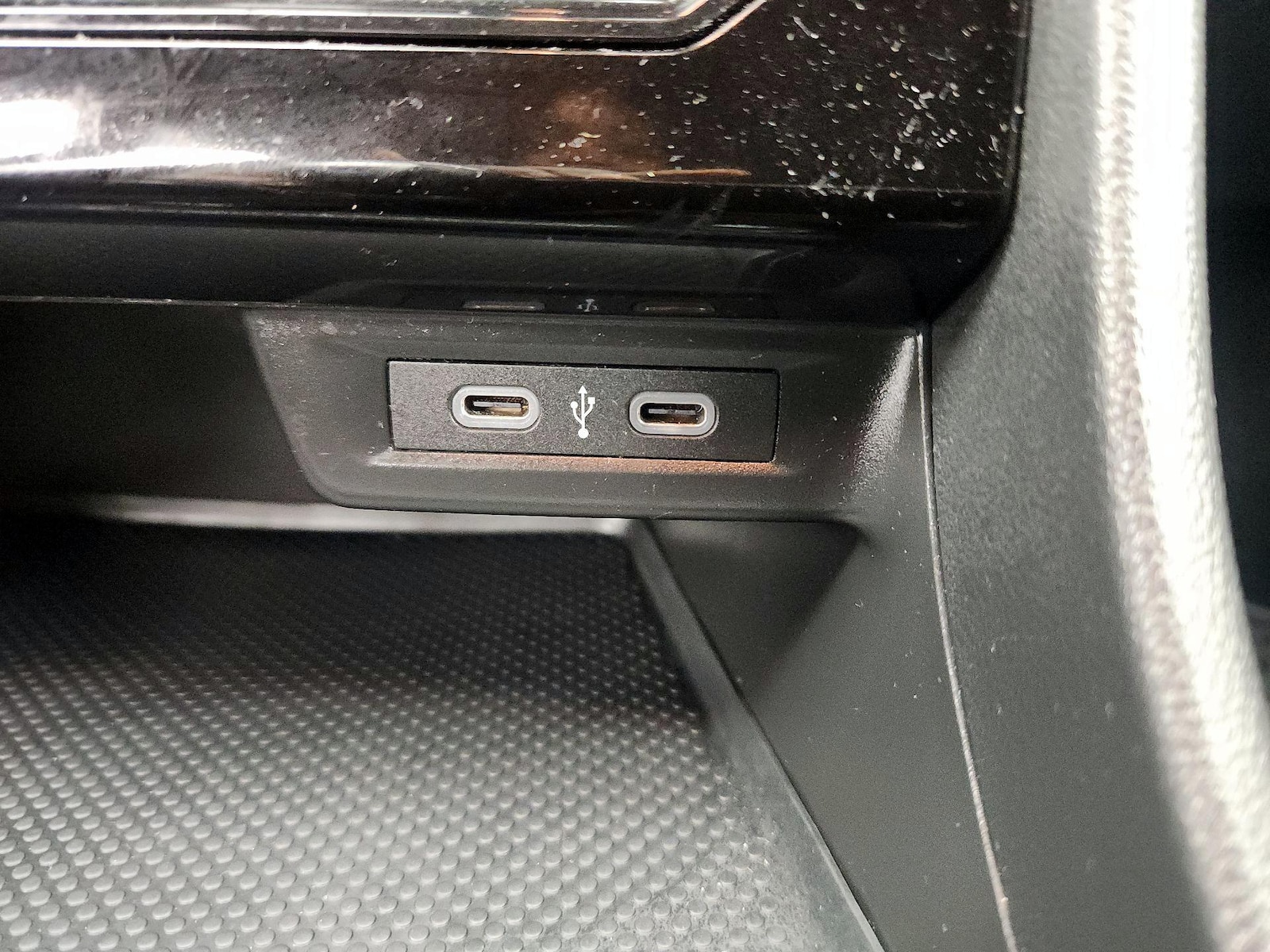 2025 Volkswagen Jetta Sport - Photo 19
