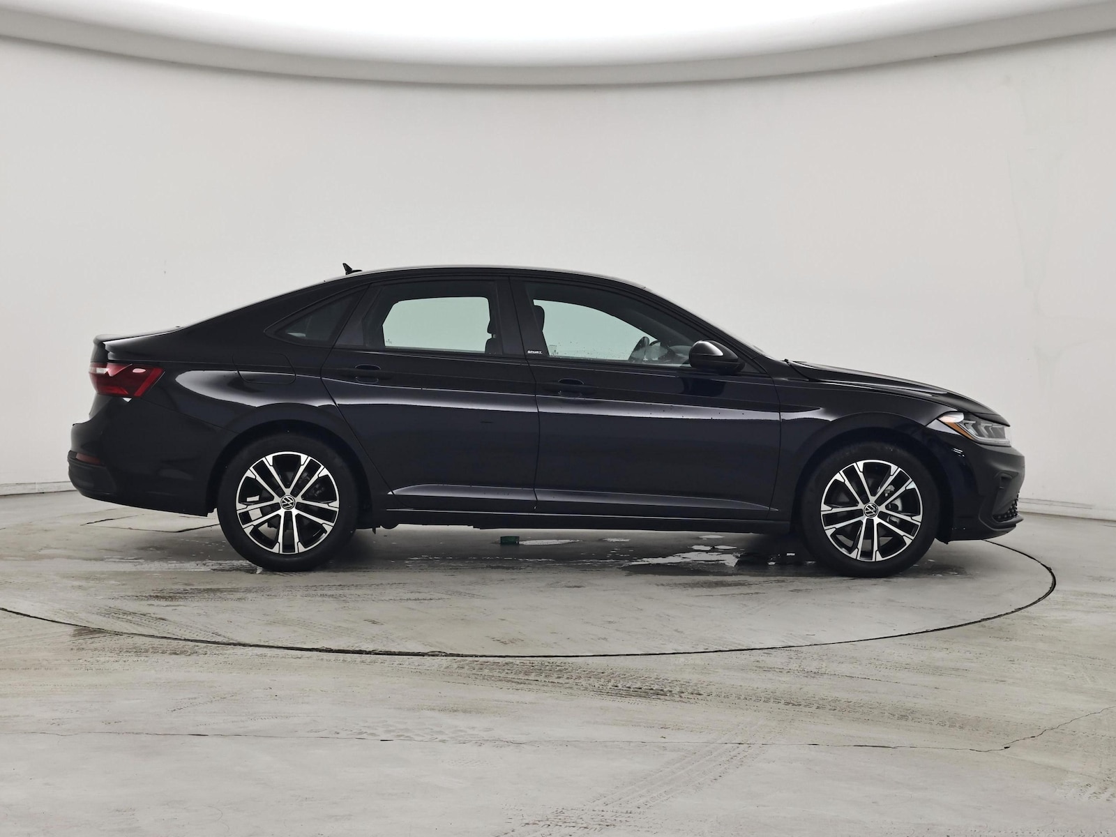 2025 Volkswagen Jetta Sport - Photo 8