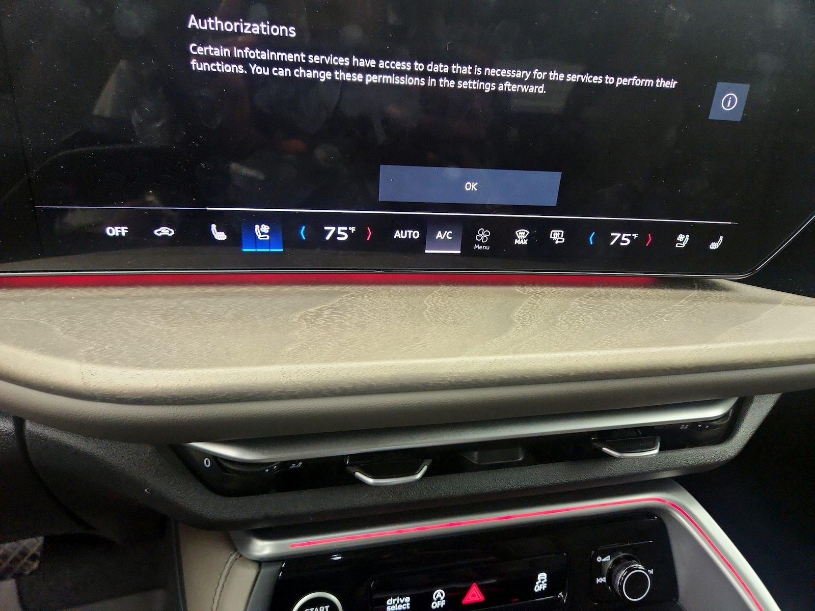 2025 Audi Q5 Premium Plus - Photo 17