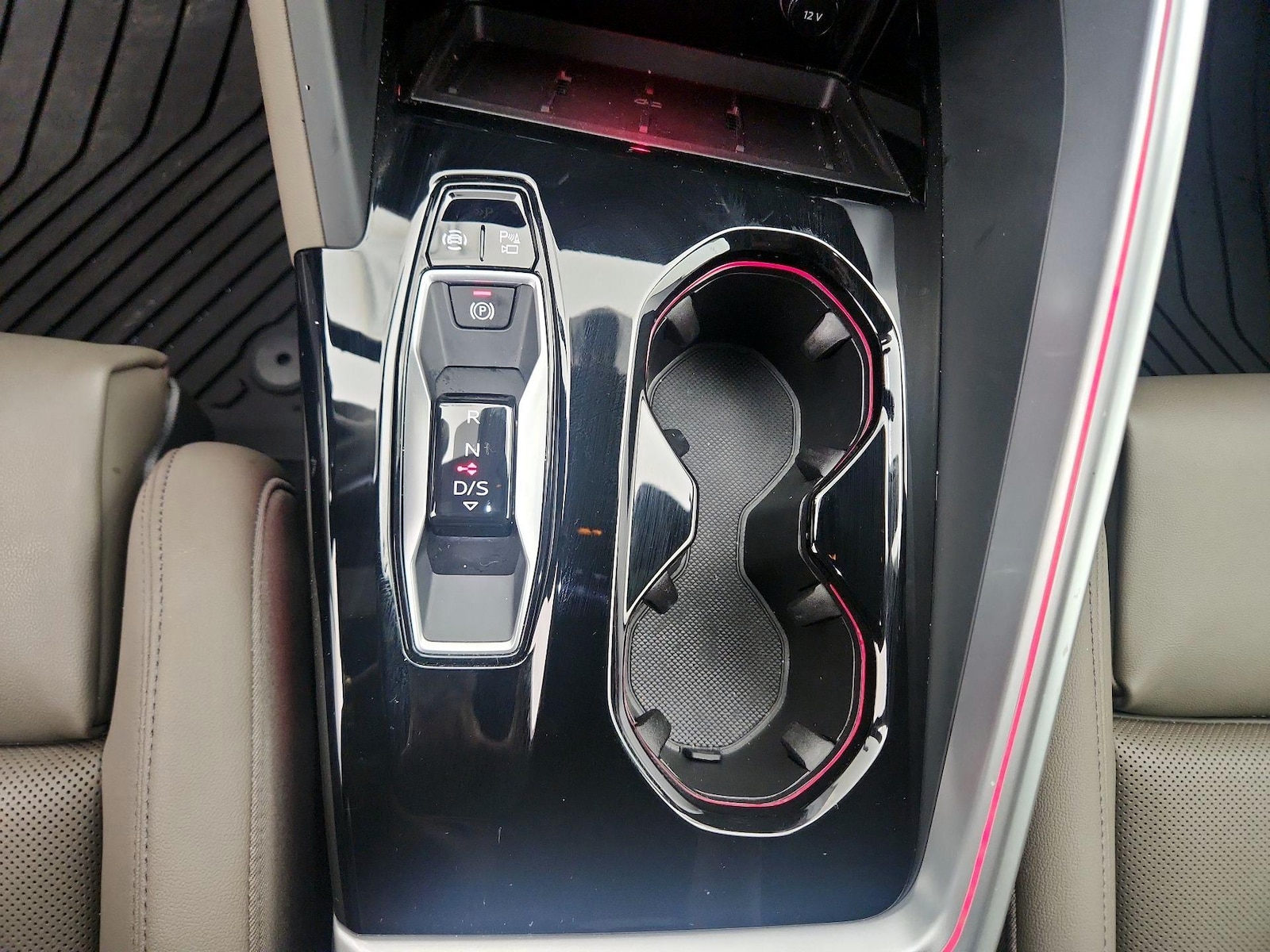 2025 Audi Q5 Premium Plus - Photo 18