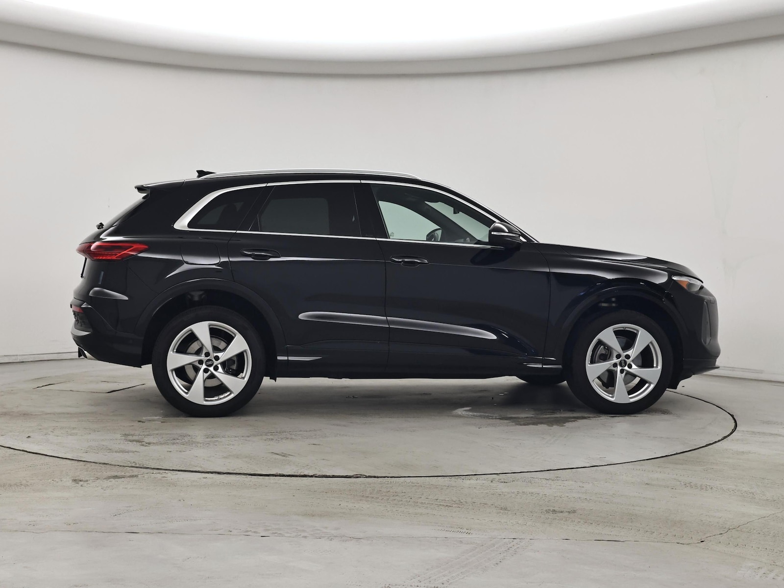 2025 Audi Q5 Premium Plus - Photo 8